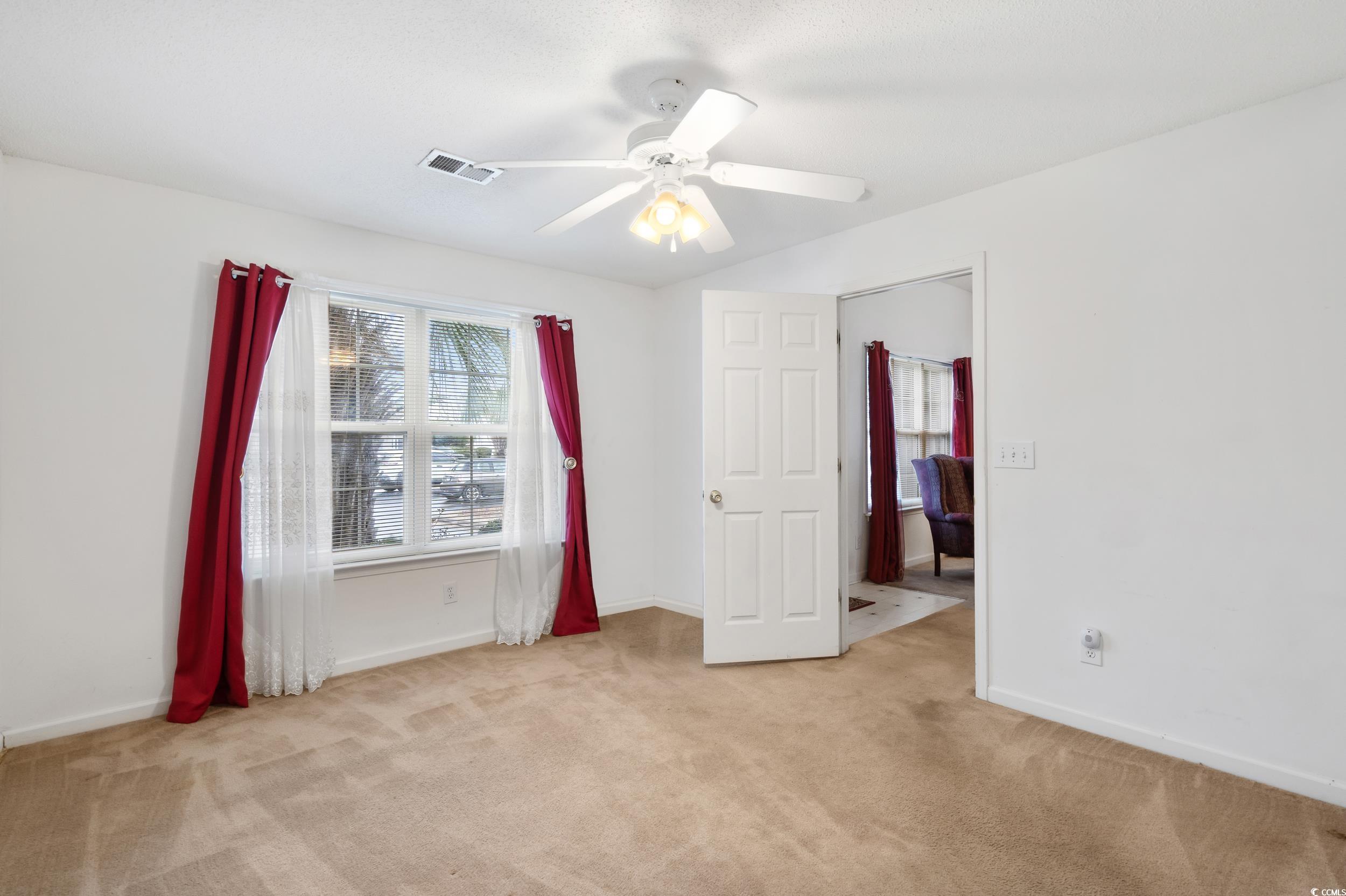 3567 Chestnut Dr. Property Photo 22