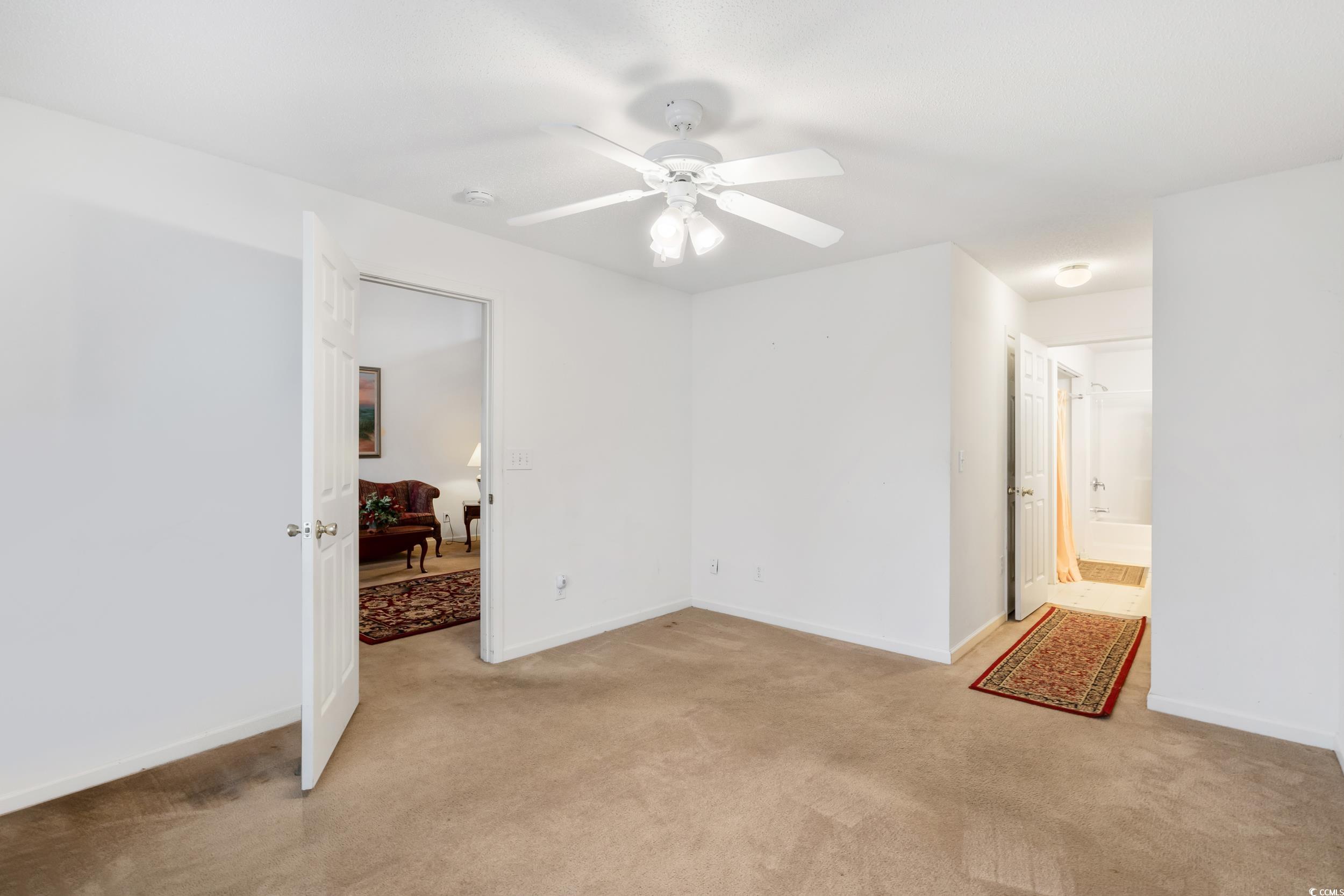3567 Chestnut Dr. Property Photo 23