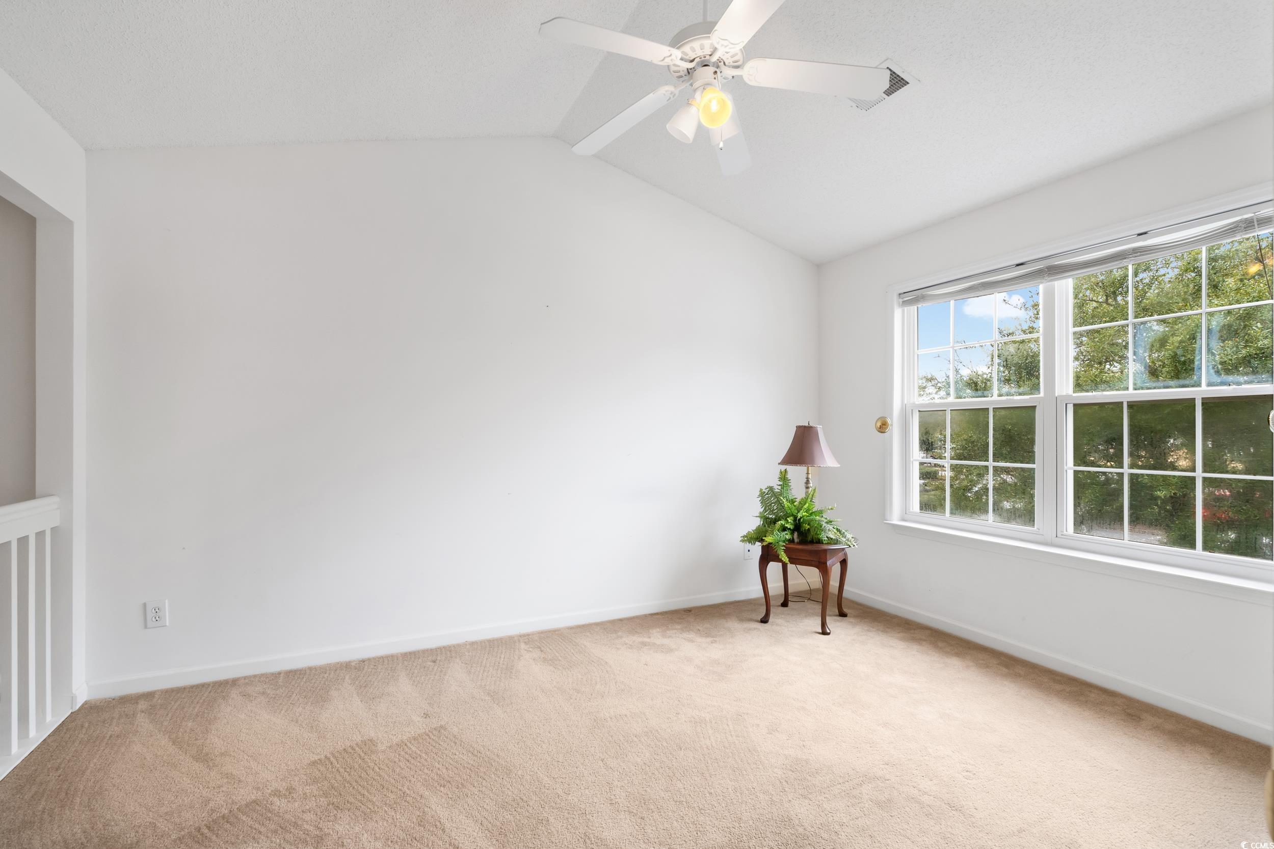 3567 Chestnut Dr. Property Photo 29