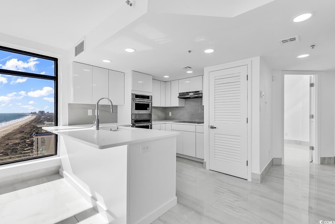 5308 N Ocean Blvd. Property Photo 8