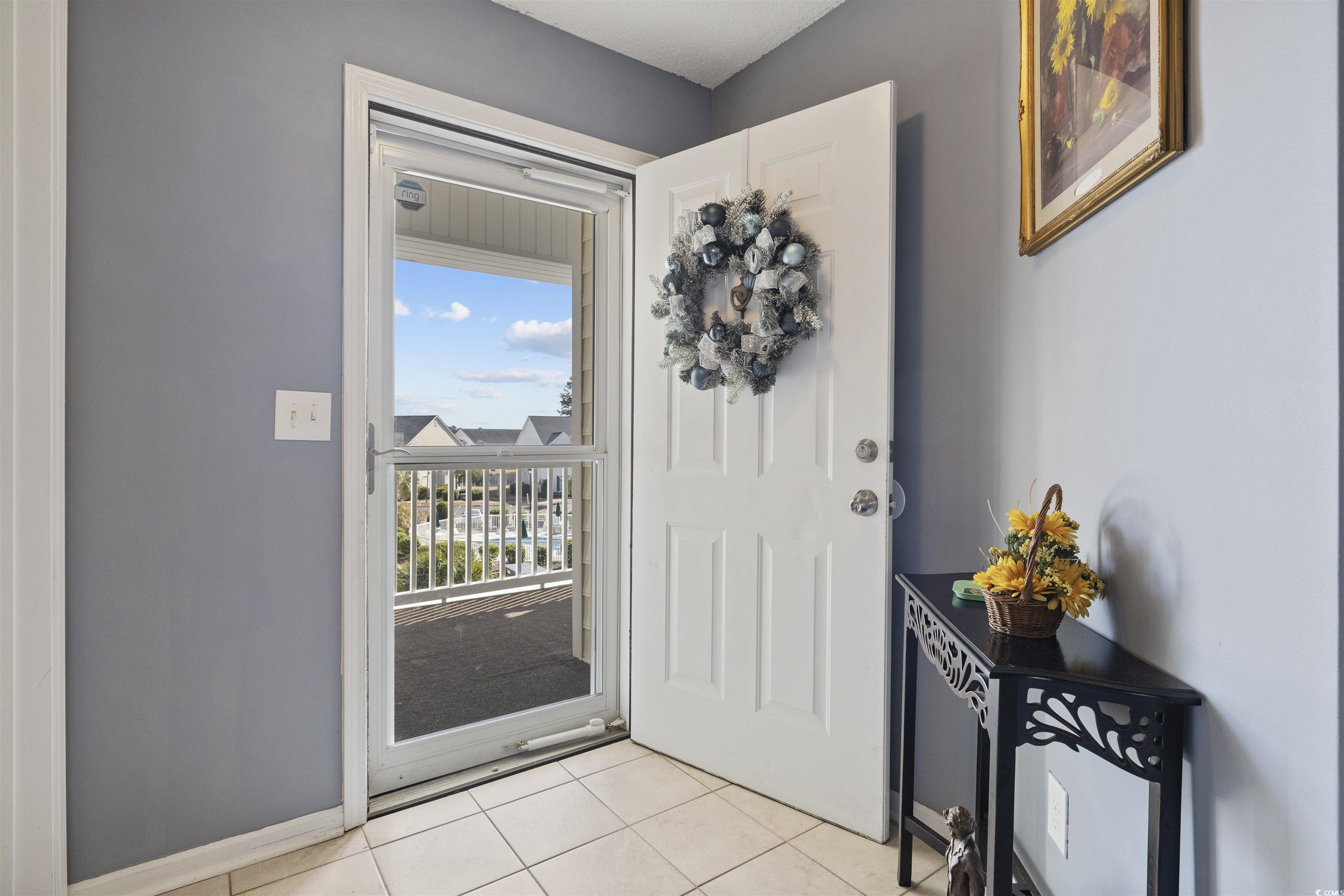 5060 Windsor Green Way Property Photo 14