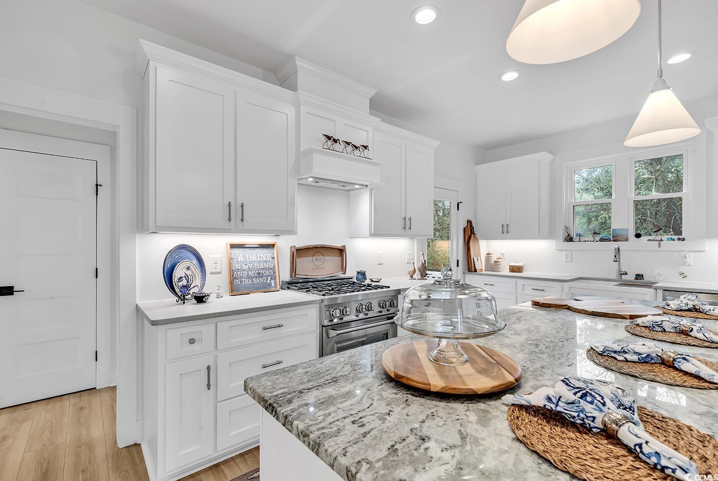 39 Lazy Hammock Trail Property Photo 9