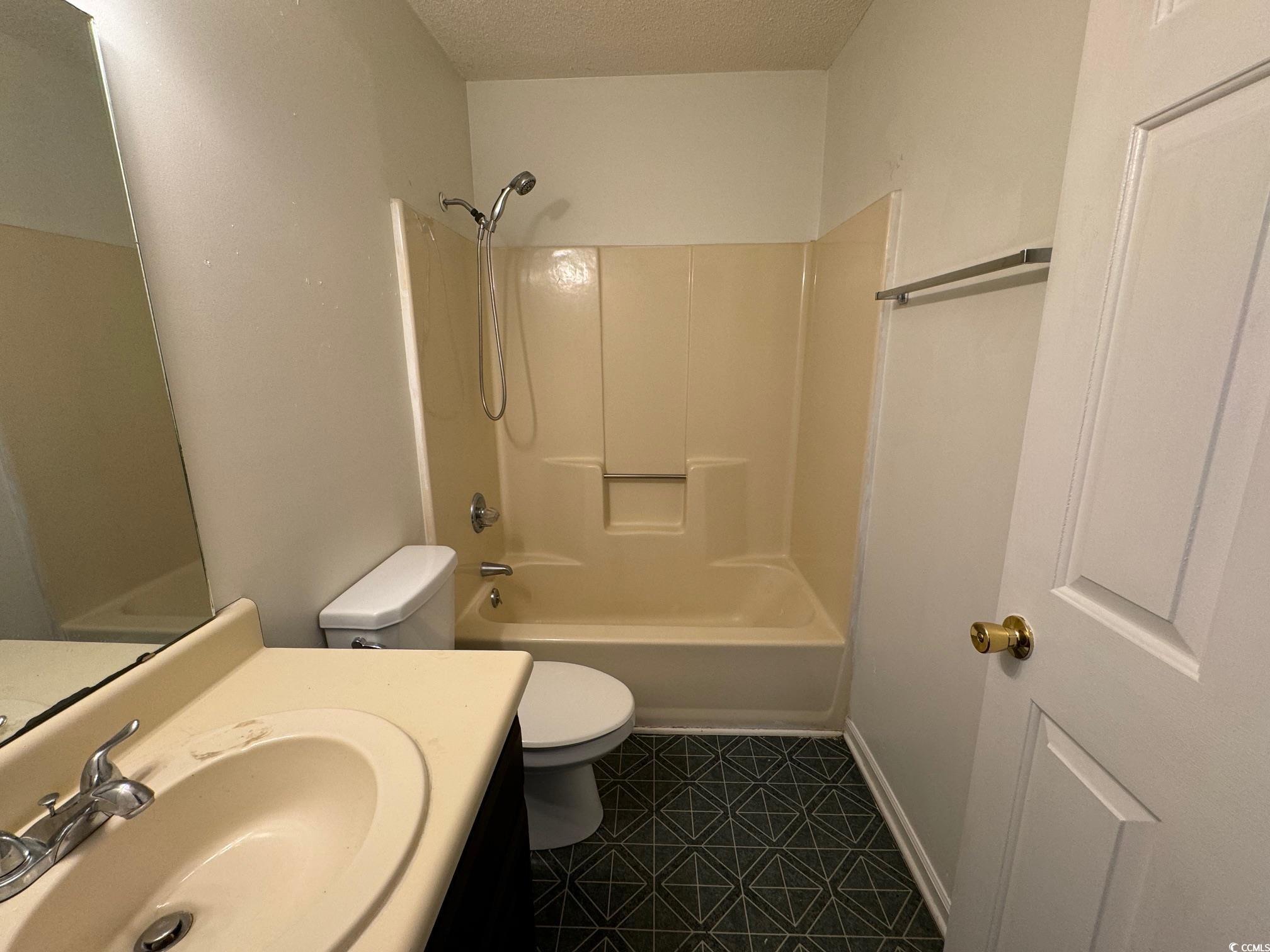 1506 Havens Dr. Property Photo 8