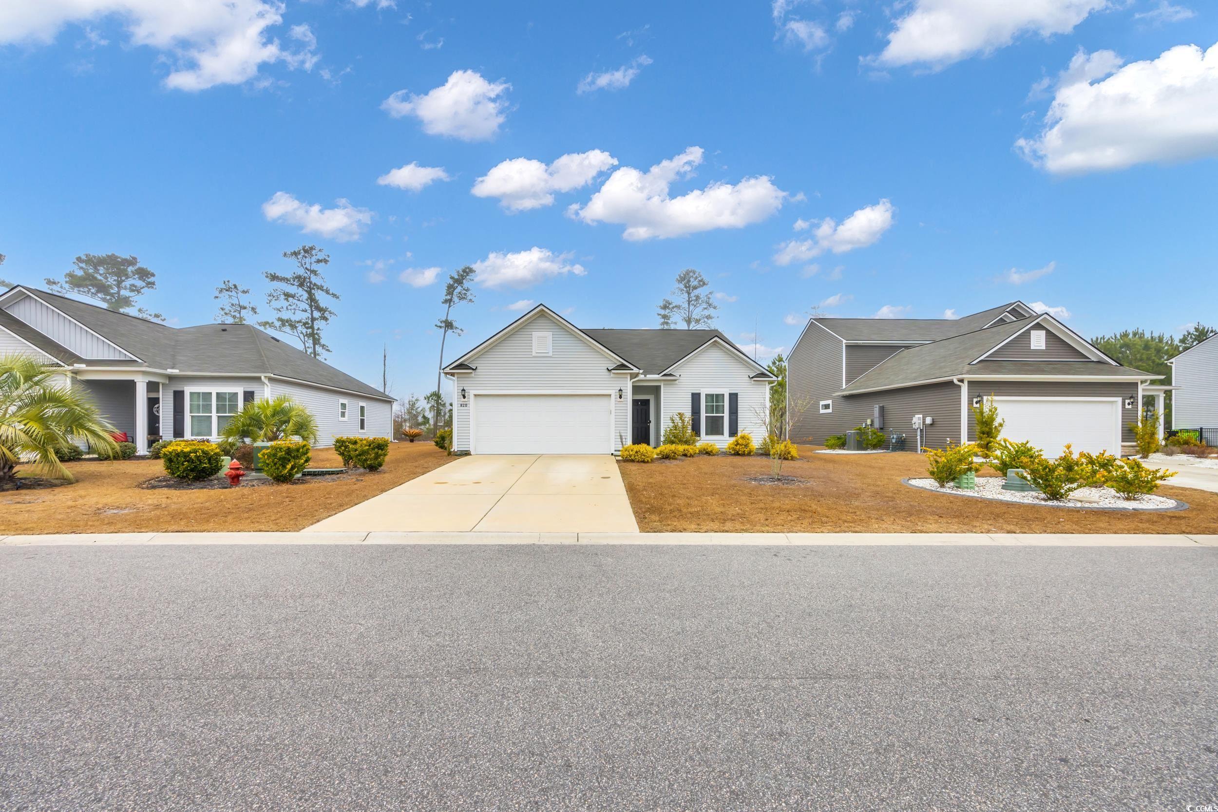 820 Wild Leaf Loop Property Photo 2