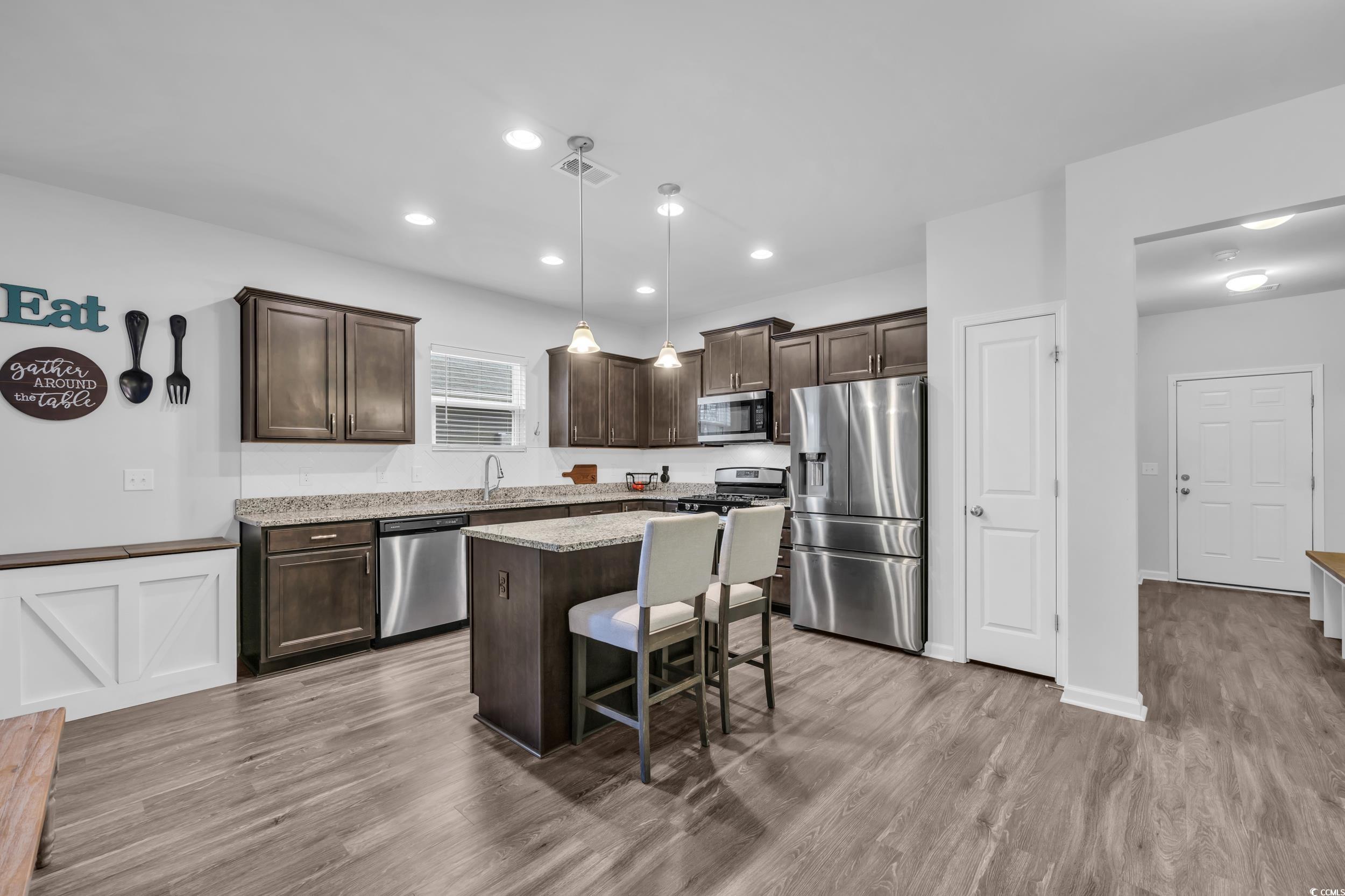 820 Wild Leaf Loop Property Photo 20