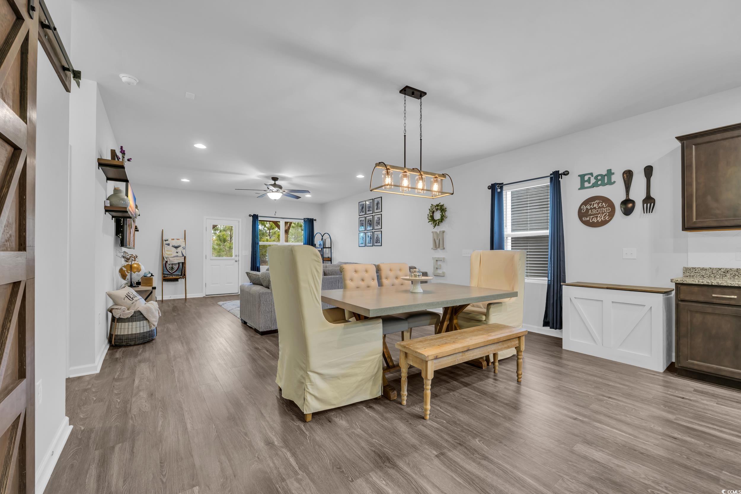 820 Wild Leaf Loop Property Photo 21
