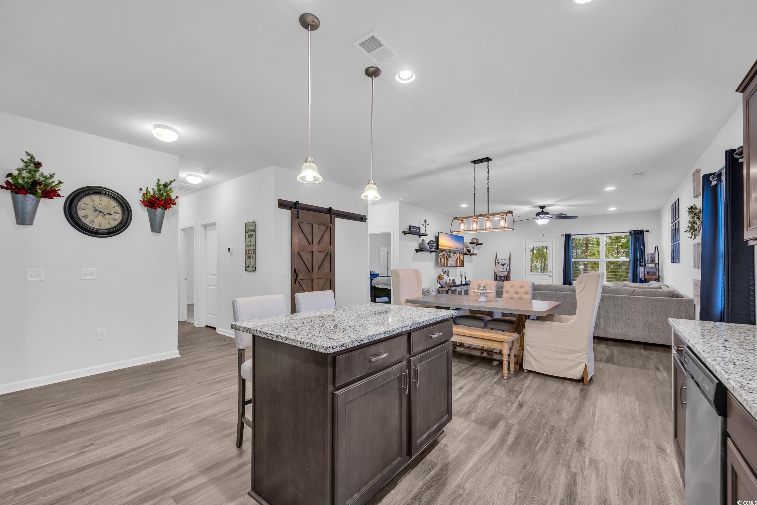 820 Wild Leaf Loop Property Photo 22