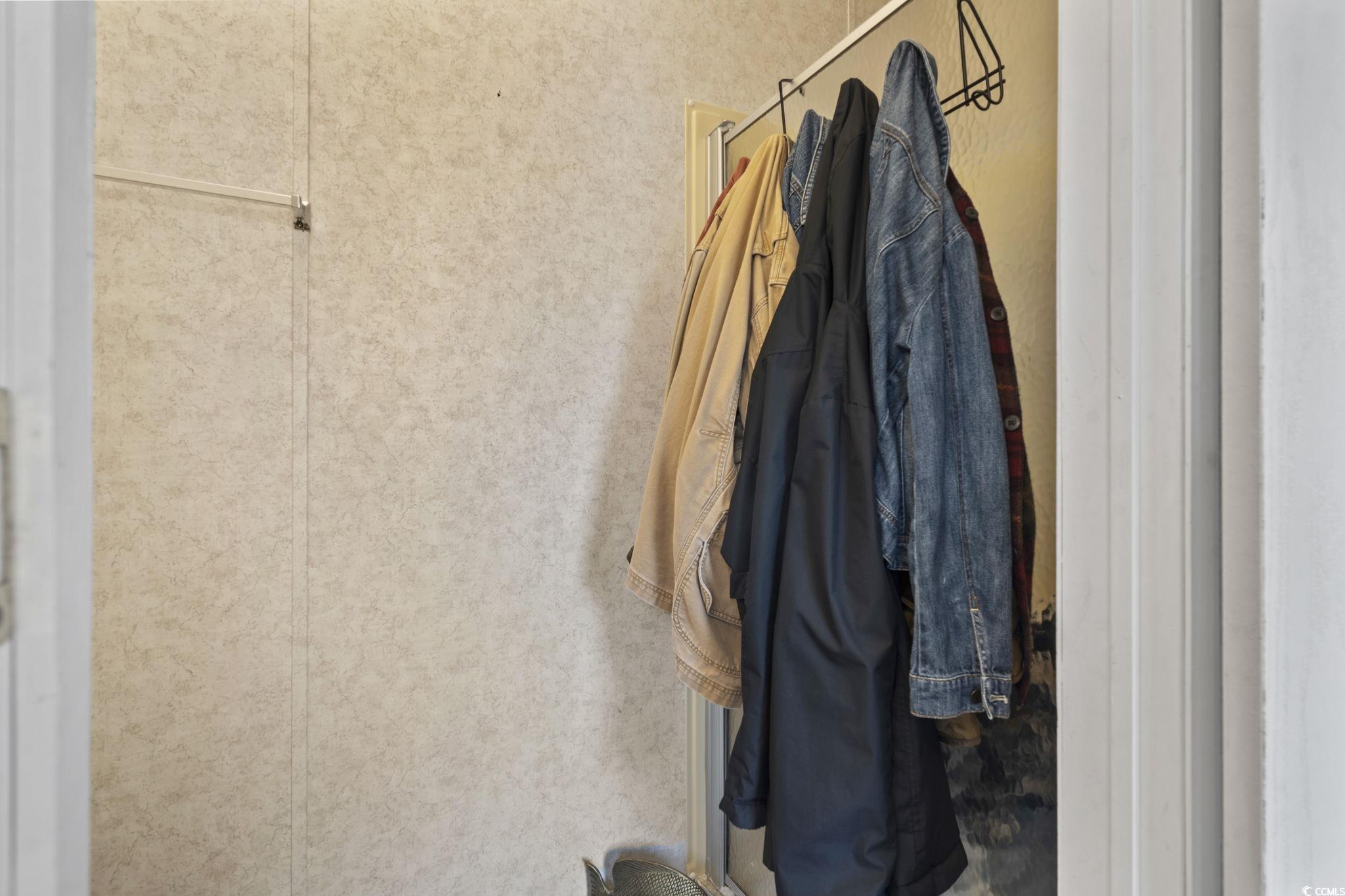 1064 Palm Dr. Property Photo 22