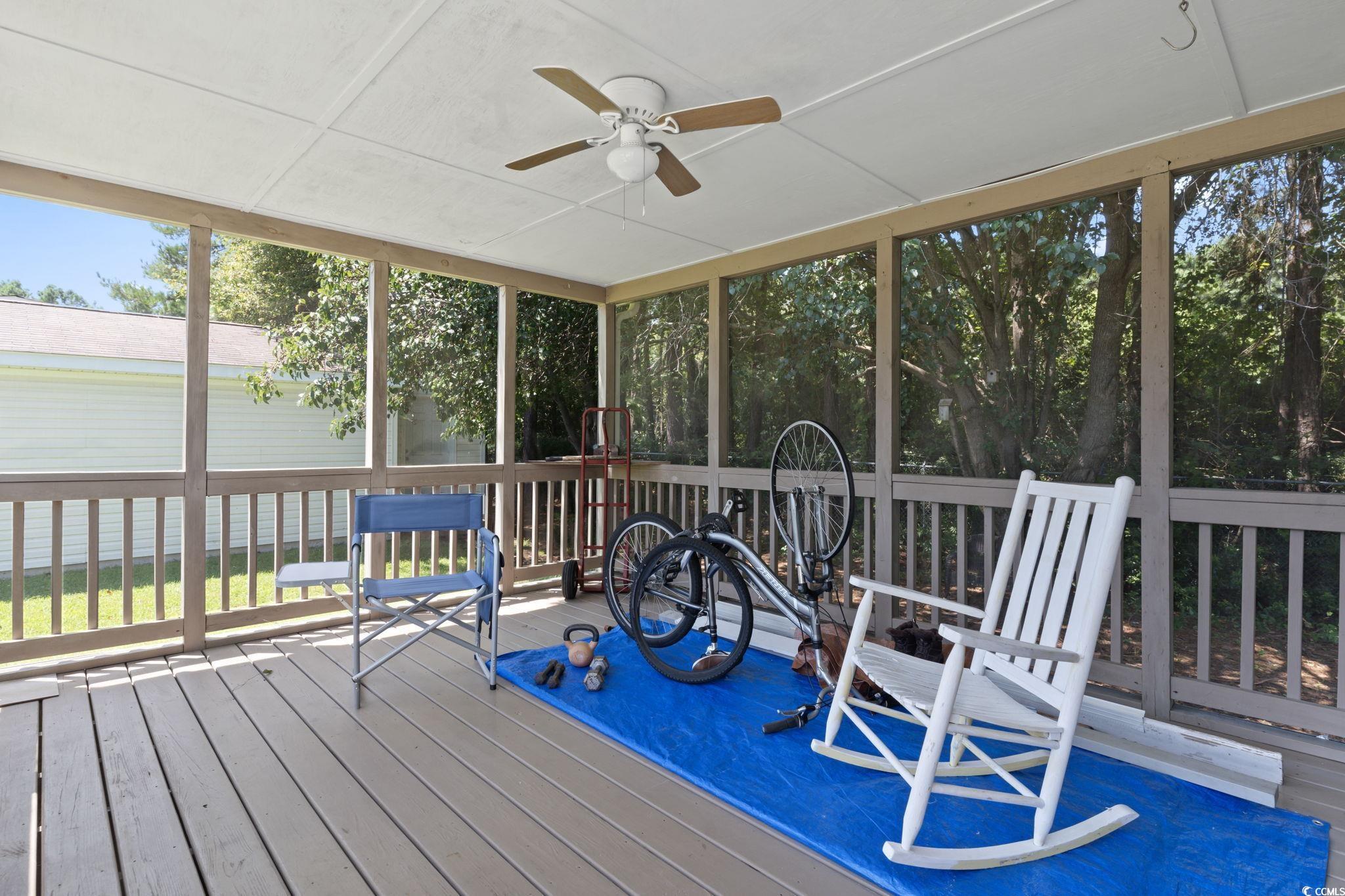 1064 Palm Dr. Property Photo 23