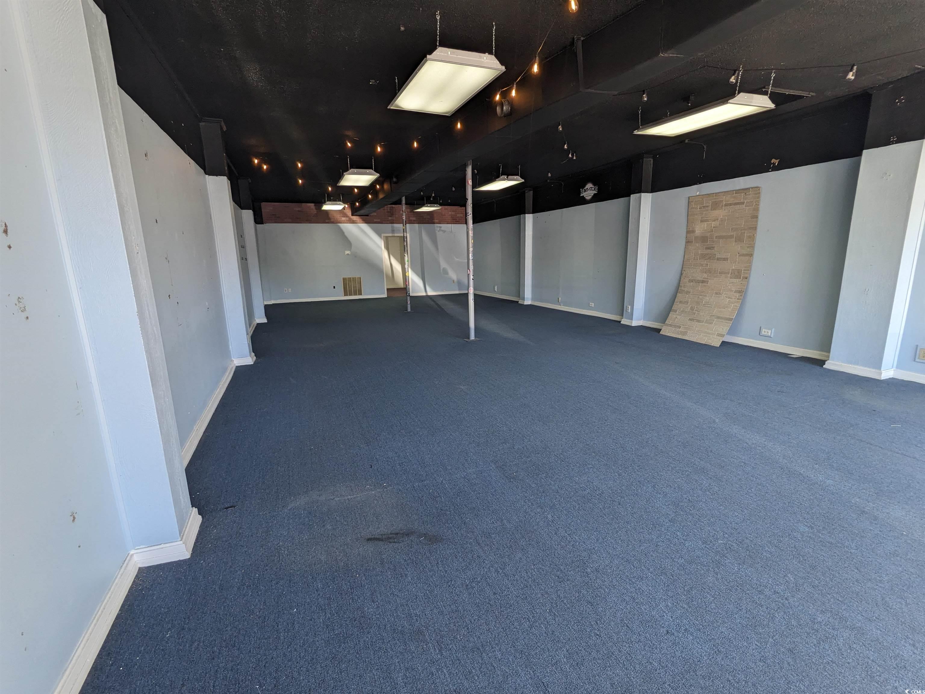 605 Broadway St. Property Photo 3