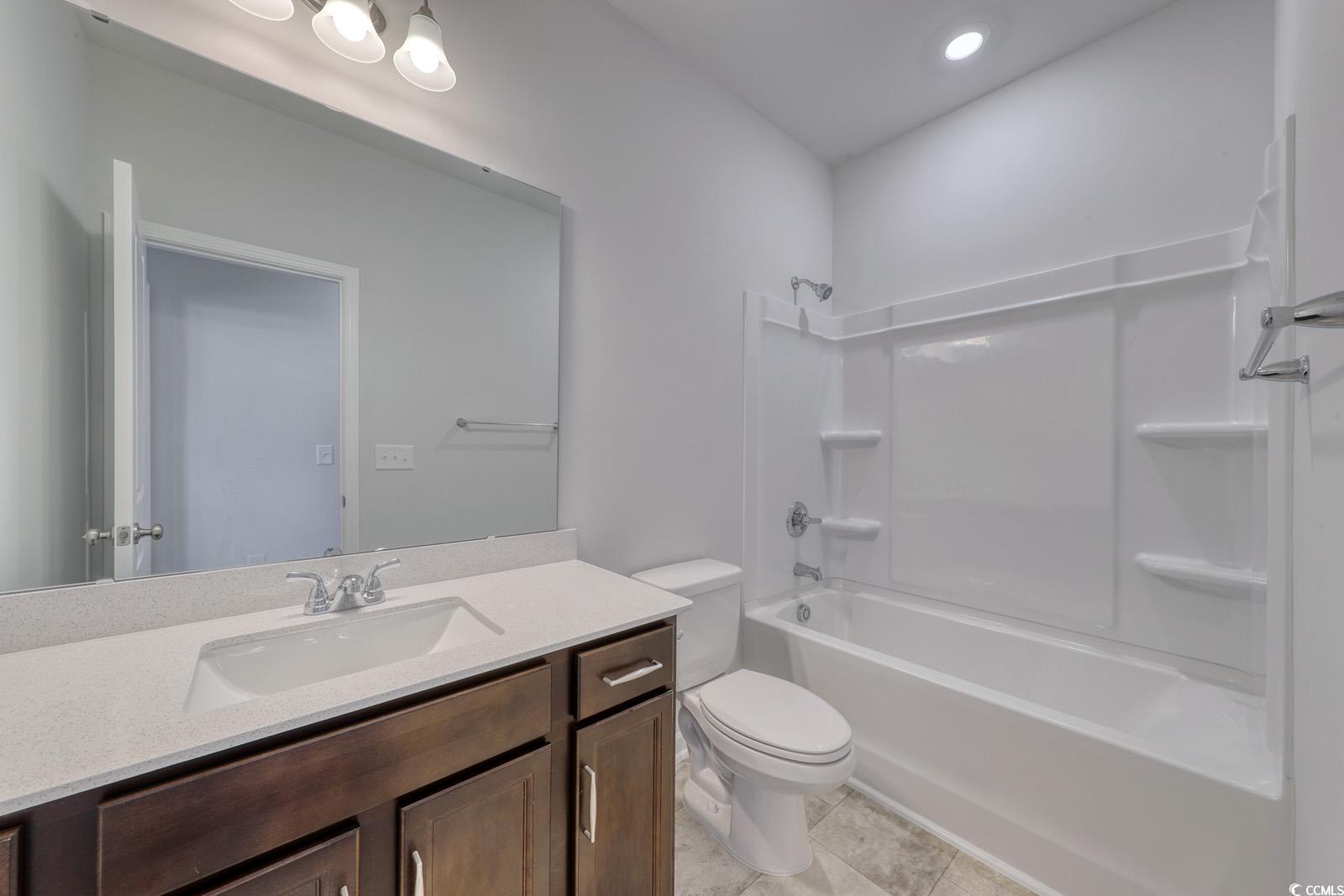 703 St. Albans Loop Property Photo 19