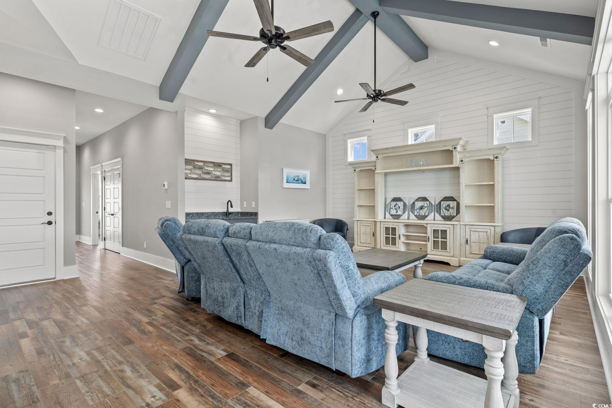 128 Seabreeze Dr. Property Photo 31