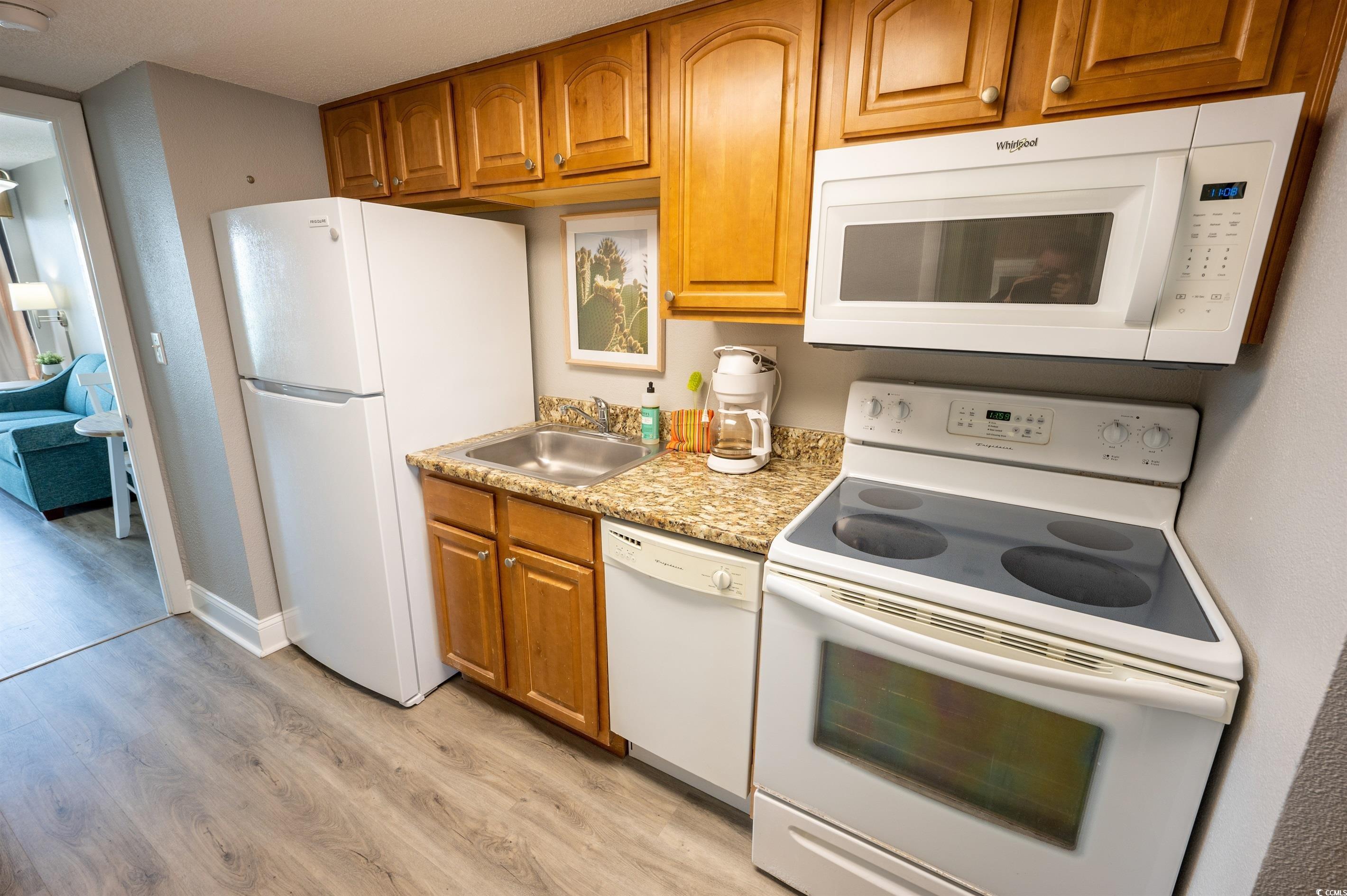 2106 N Ocean Blvd. Property Photo 5