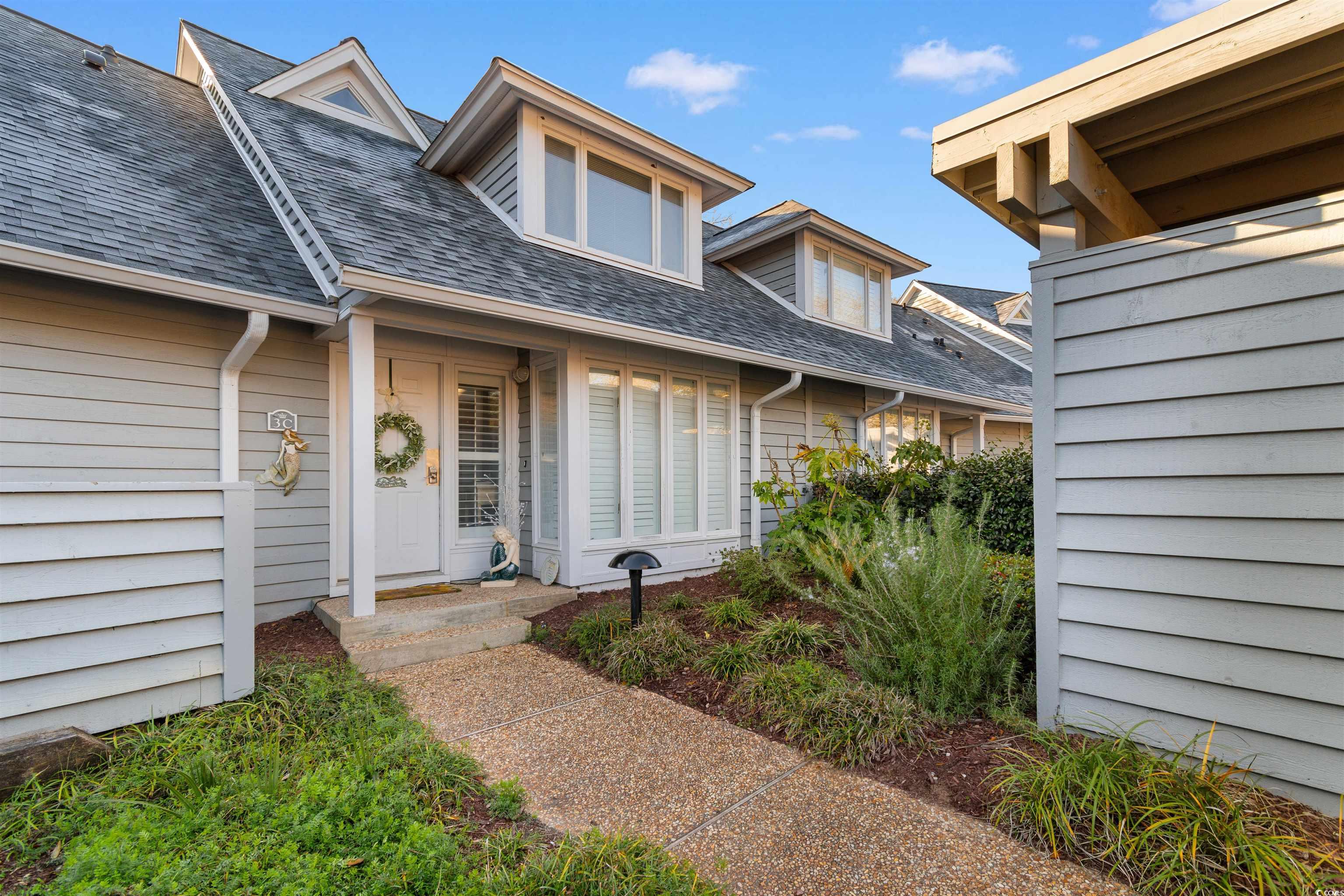 601 Gloucester Terrace Circle Property Photo