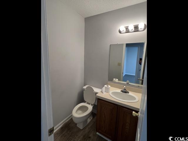 1504 Azalea Dr. Property Photo 5