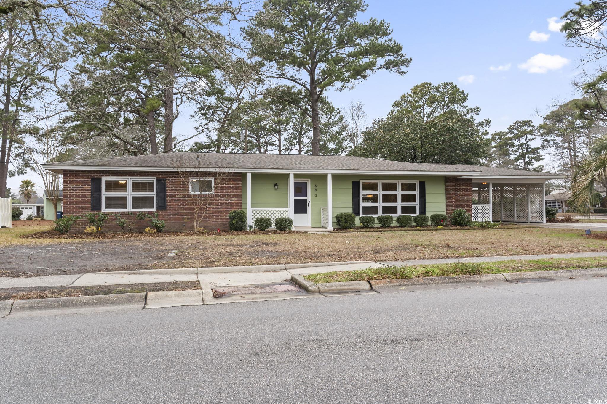 693 Mallard Lake Dr. Property Photo