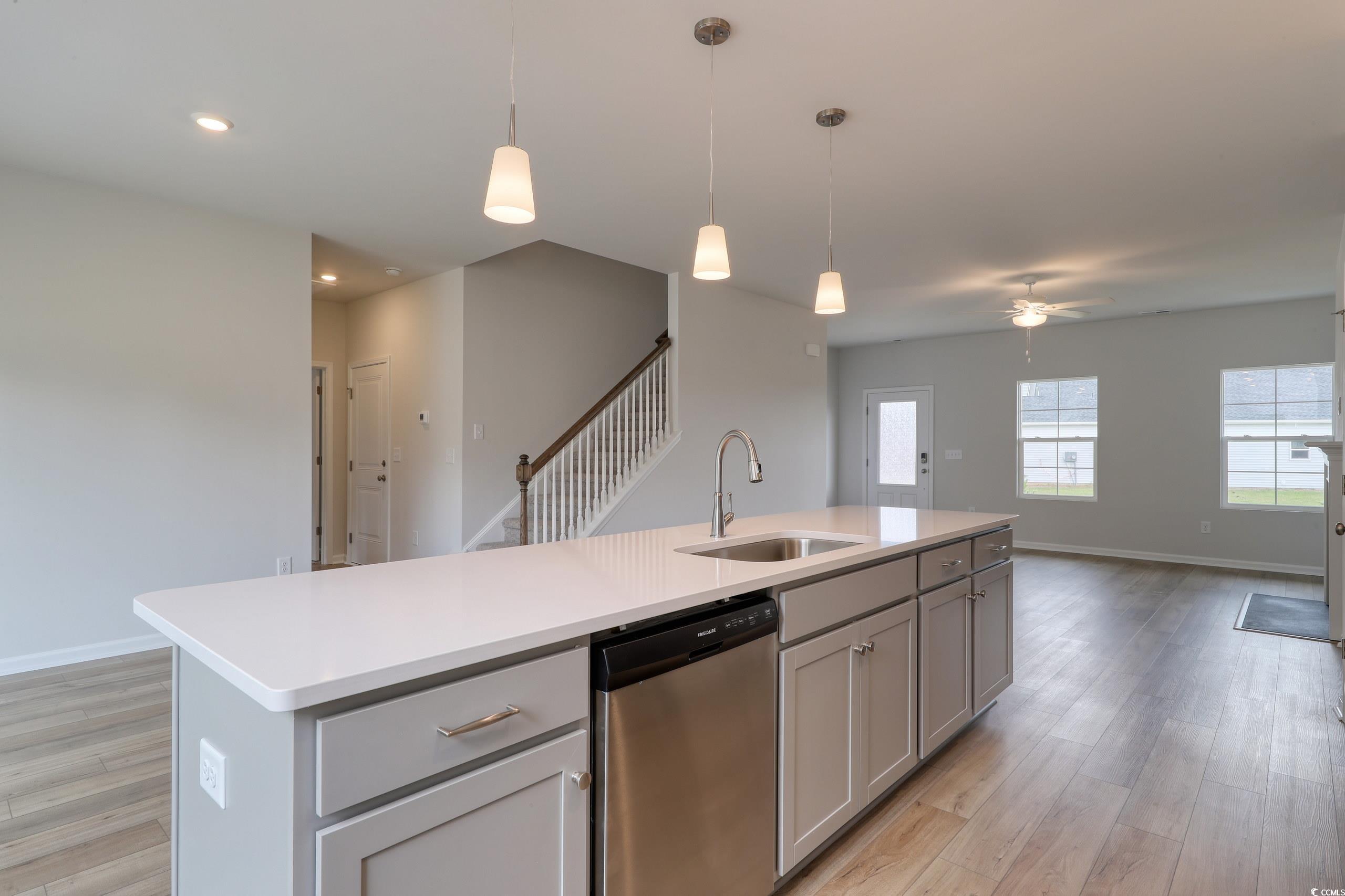667 Mccorkle Place Property Photo 10