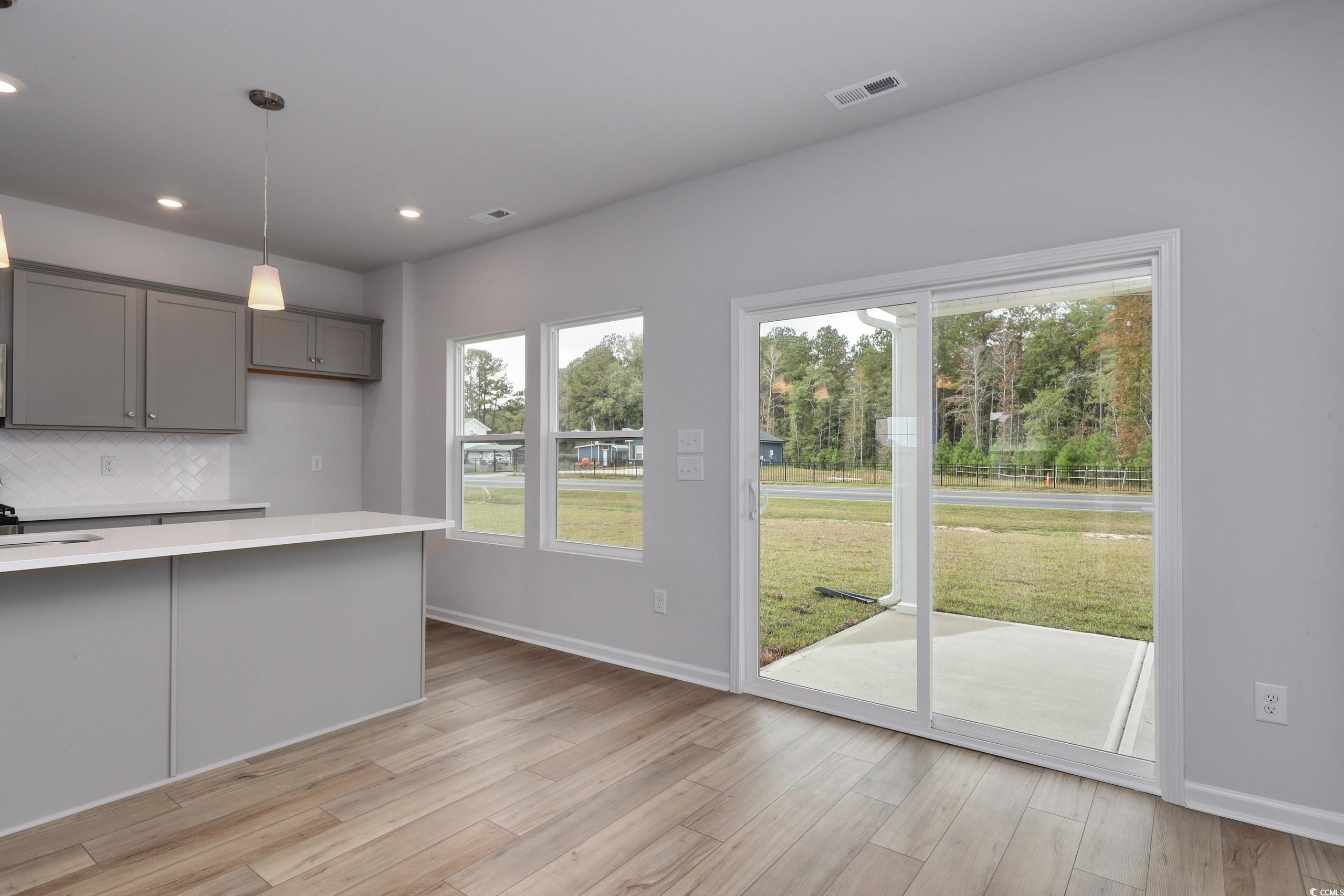 667 Mccorkle Place Property Photo 11