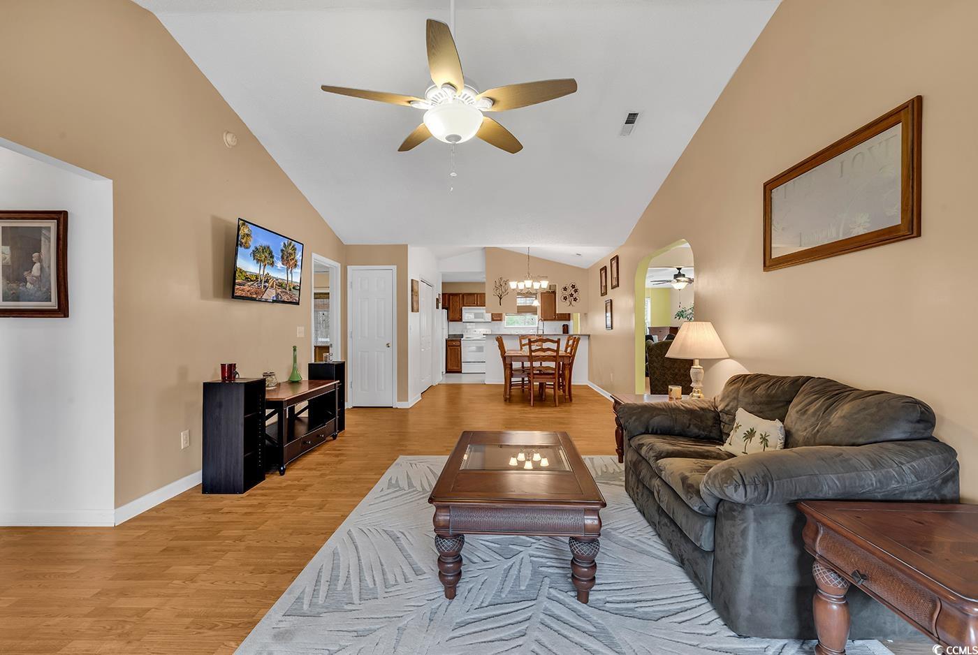 9514 Leeds Circle Property Photo 4