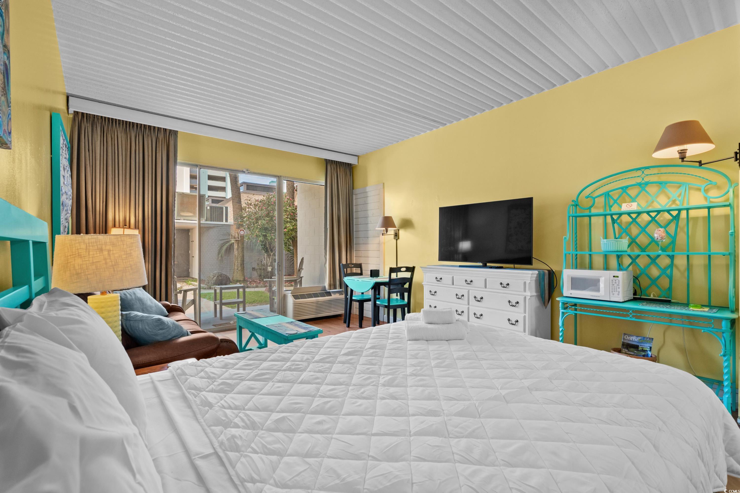 6803 N Ocean Blvd. Property Photo 10