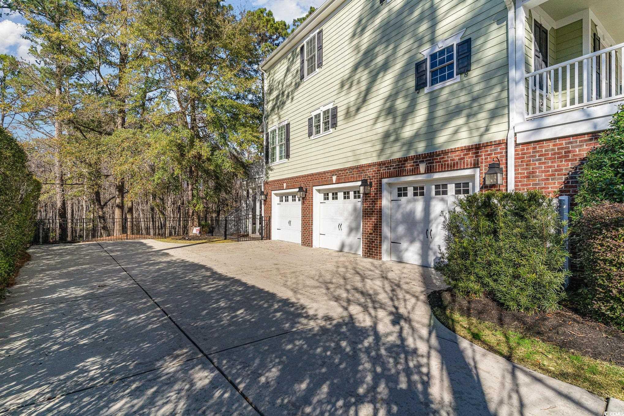 80 Stonington Dr. Property Photo 36