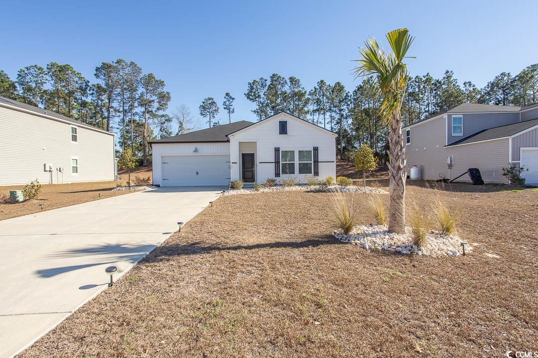 184 Carolina Lakes Blvd. Property Photo 1