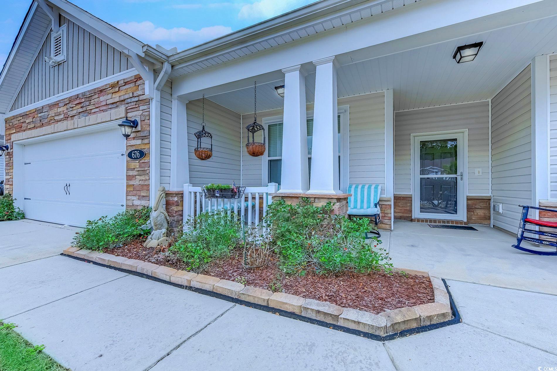 676 Lafayette Park Dr. Property Photo 2