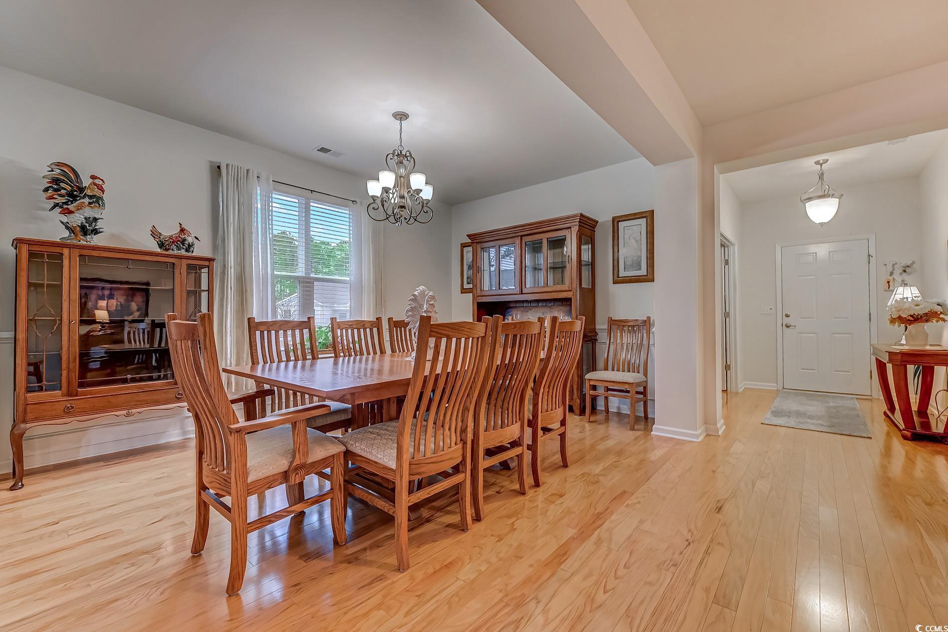 676 Lafayette Park Dr. Property Photo 3
