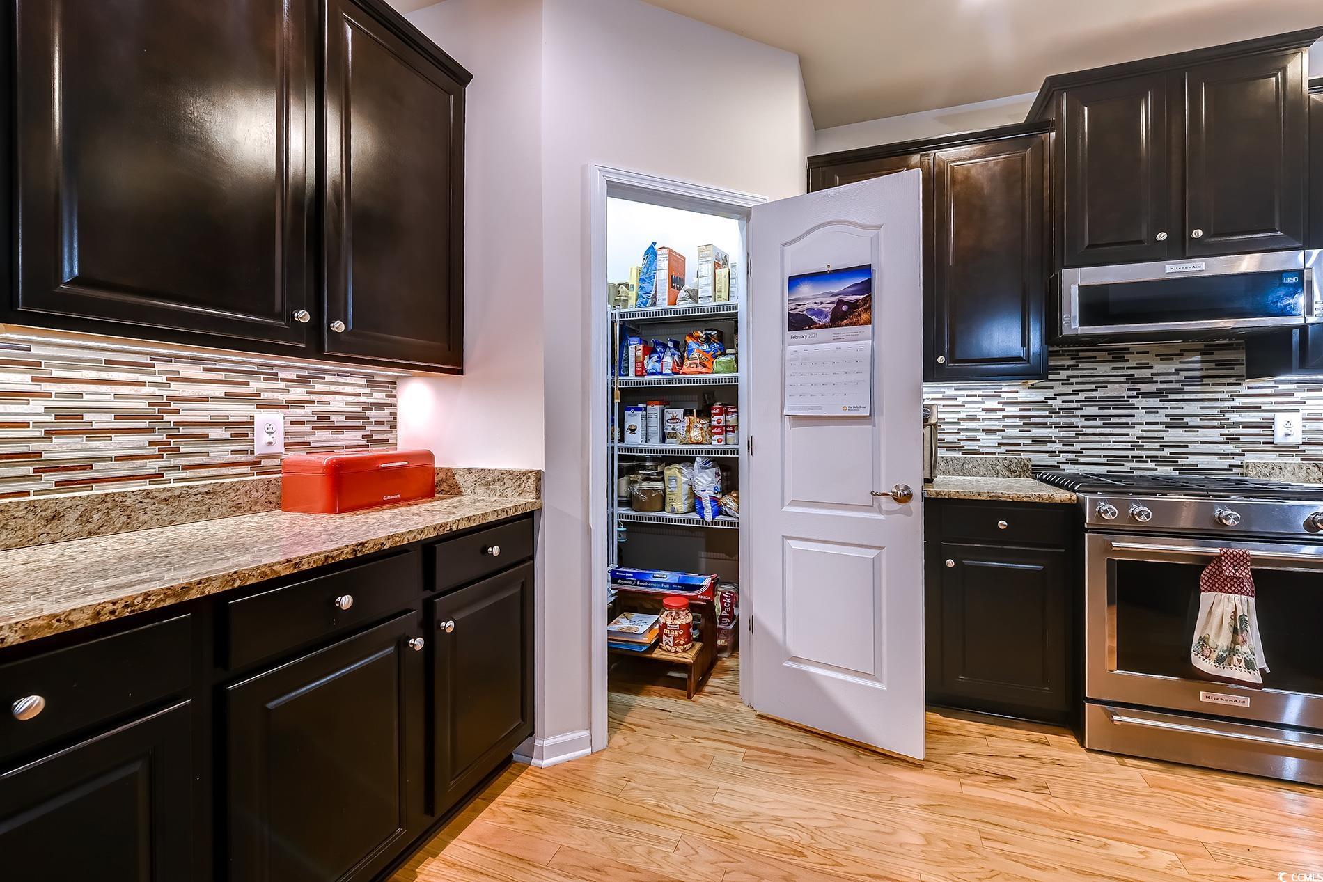 676 Lafayette Park Dr. Property Photo 13