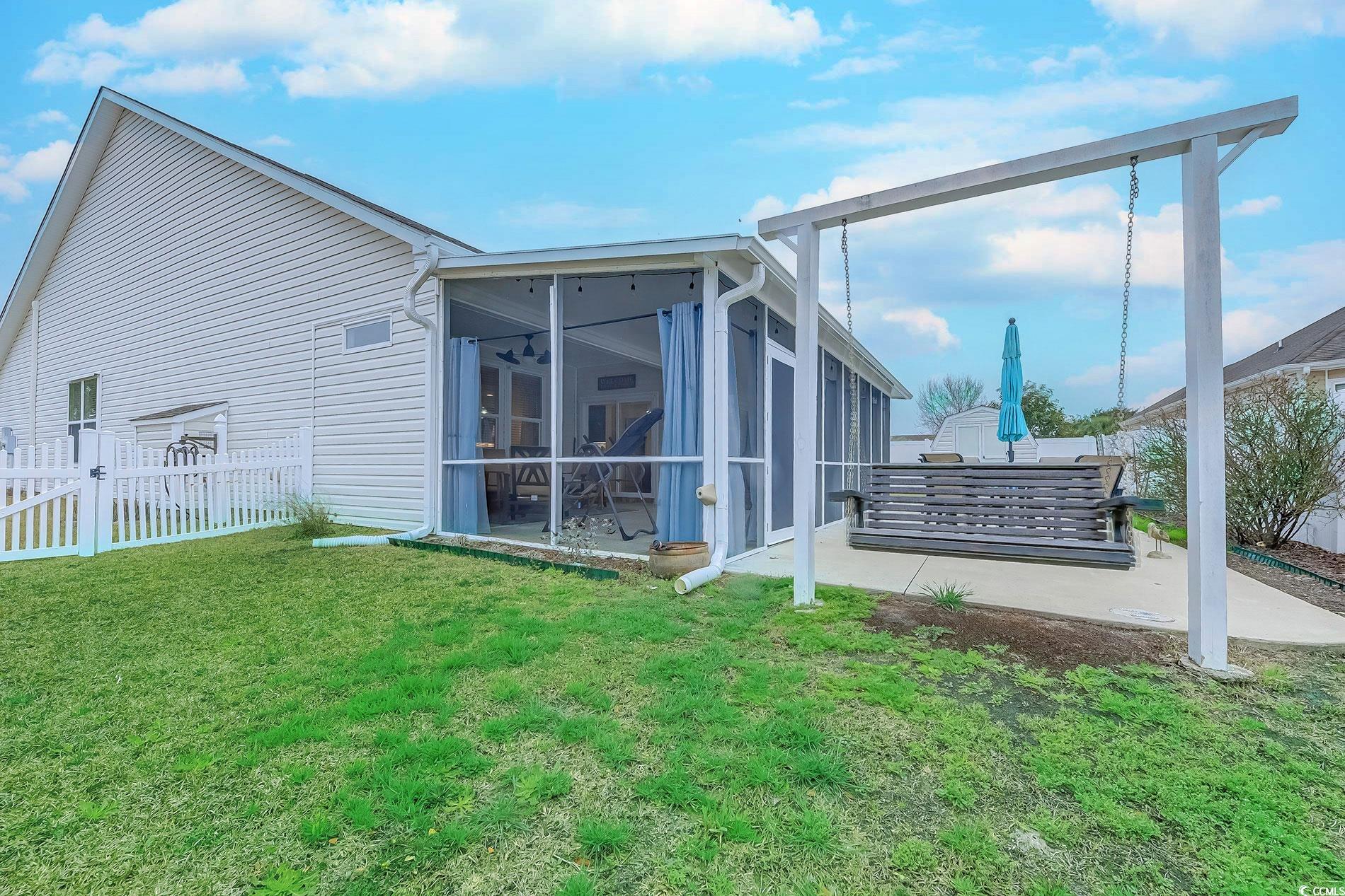 676 Lafayette Park Dr. Property Photo 33