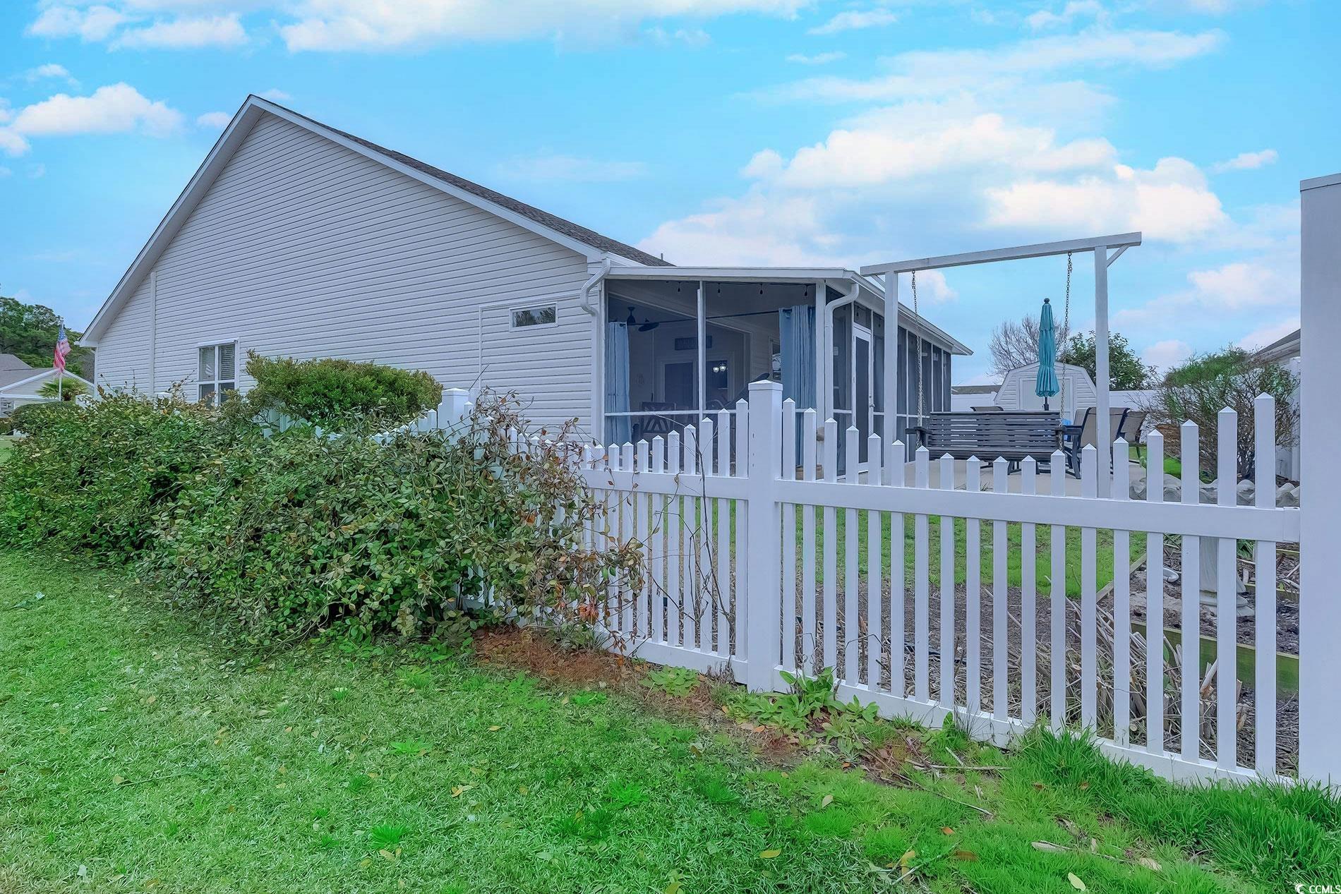676 Lafayette Park Dr. Property Photo 35