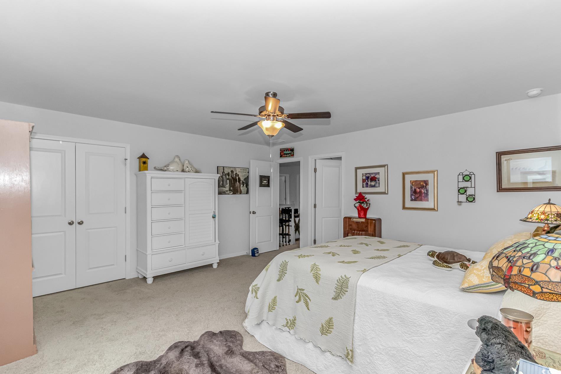 560 Pier Ct. Property Photo 22
