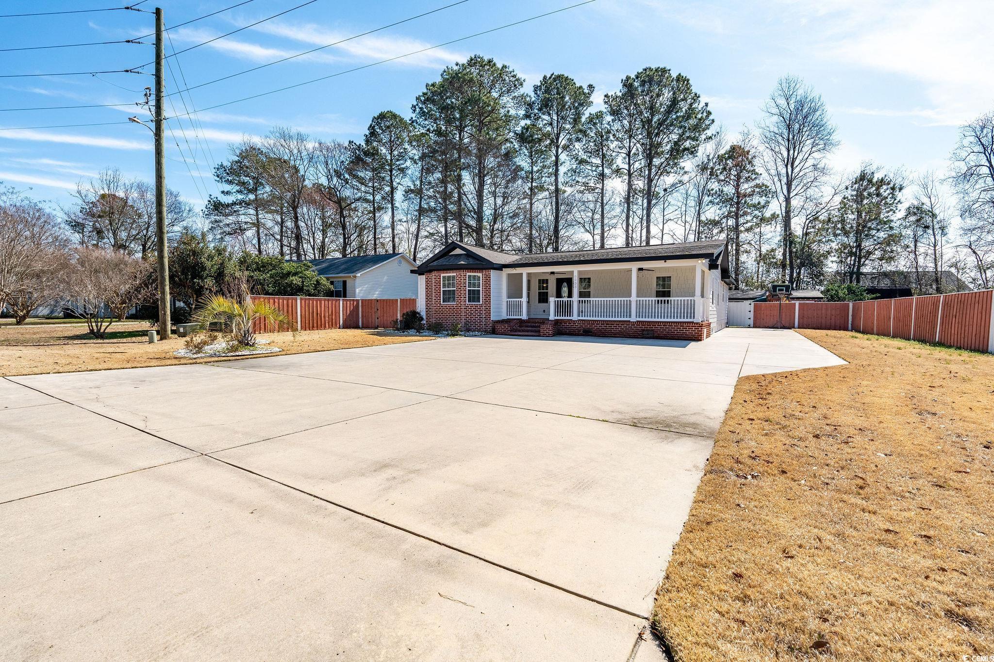 8533 Cedar Trace Dr. Property Photo 2