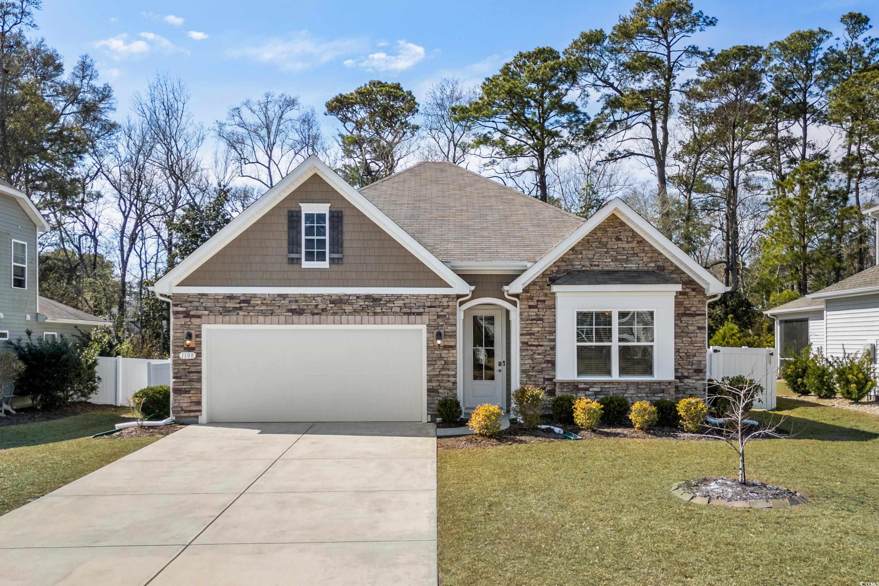 Water's Edge Real Estate Listings Main Image