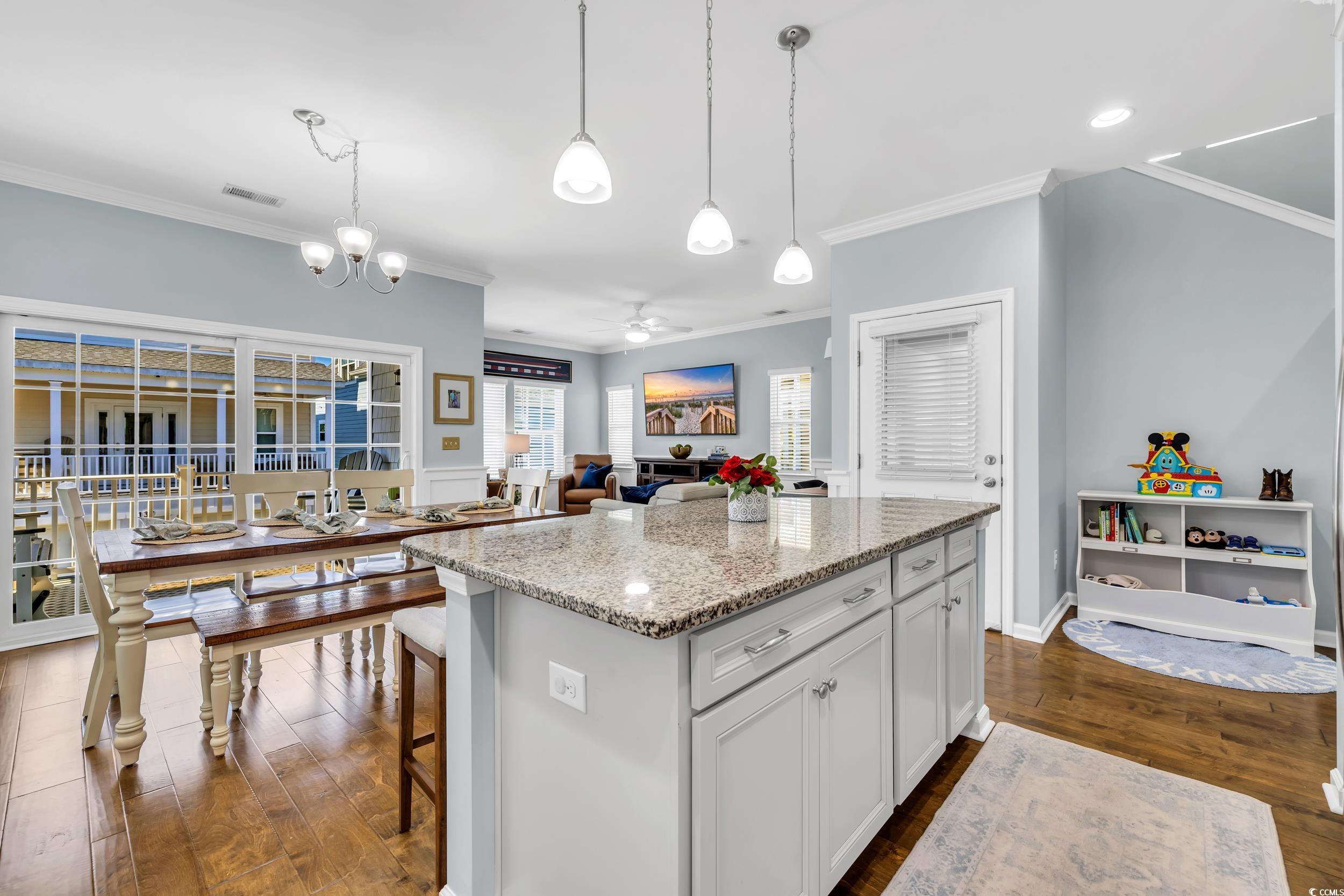 138 Marblehead Dr. Property Photo 11