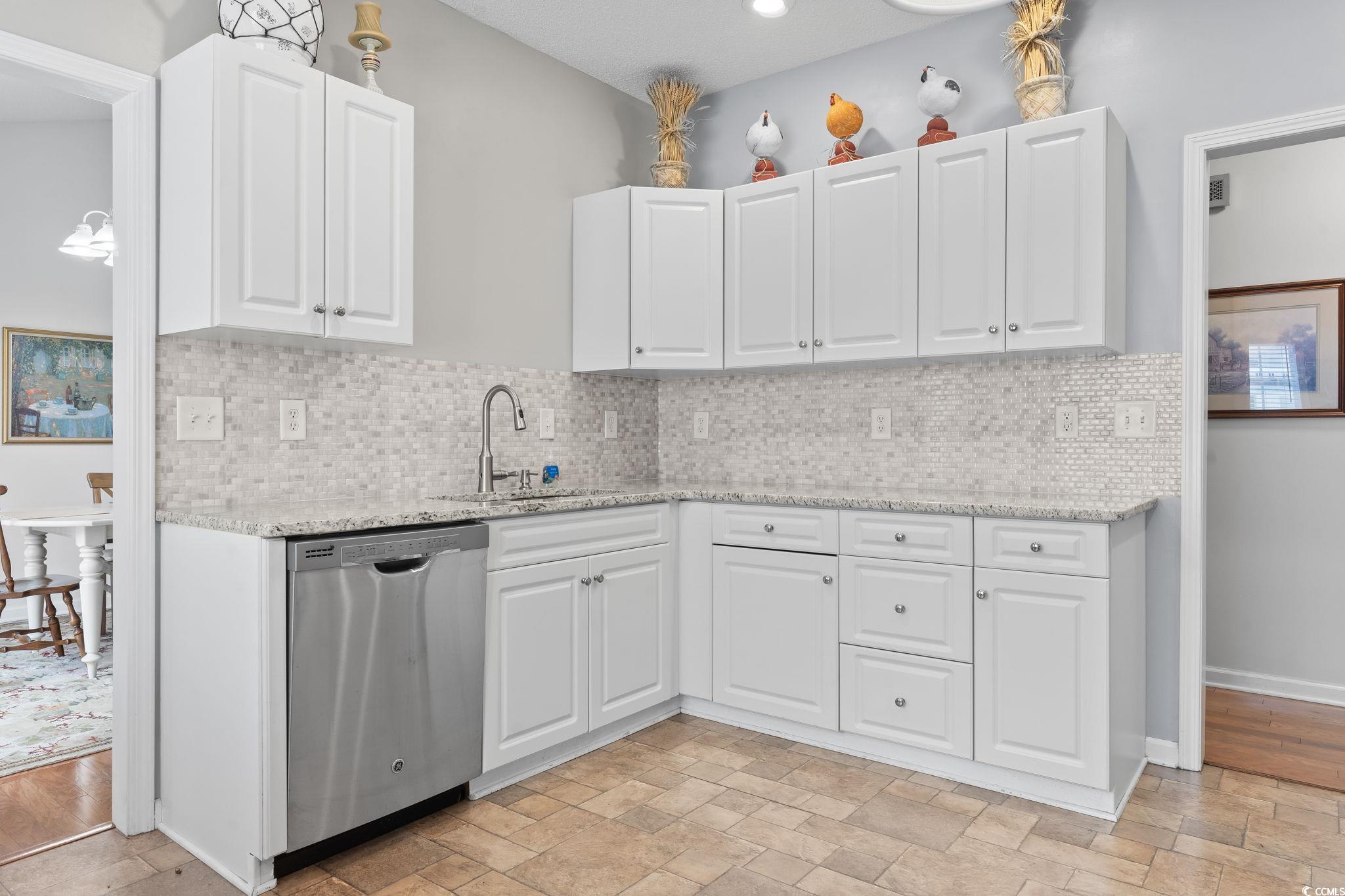 5077 Capulet Circle Property Photo 10