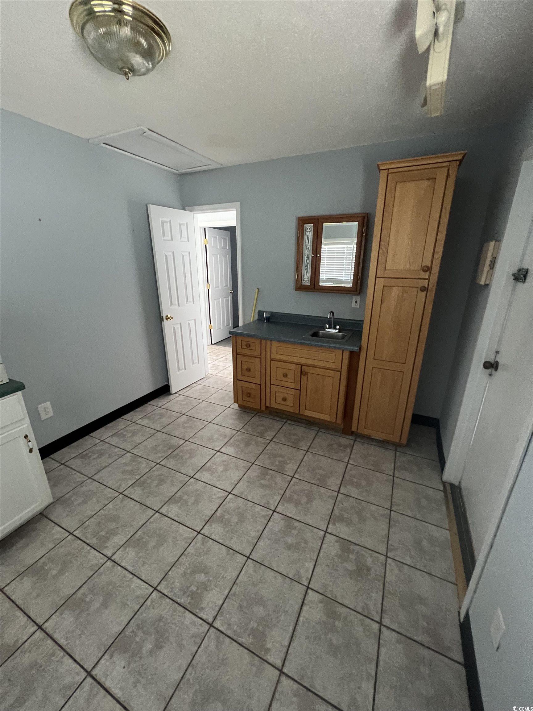3454 Forestbrook Rd. Property Photo 9