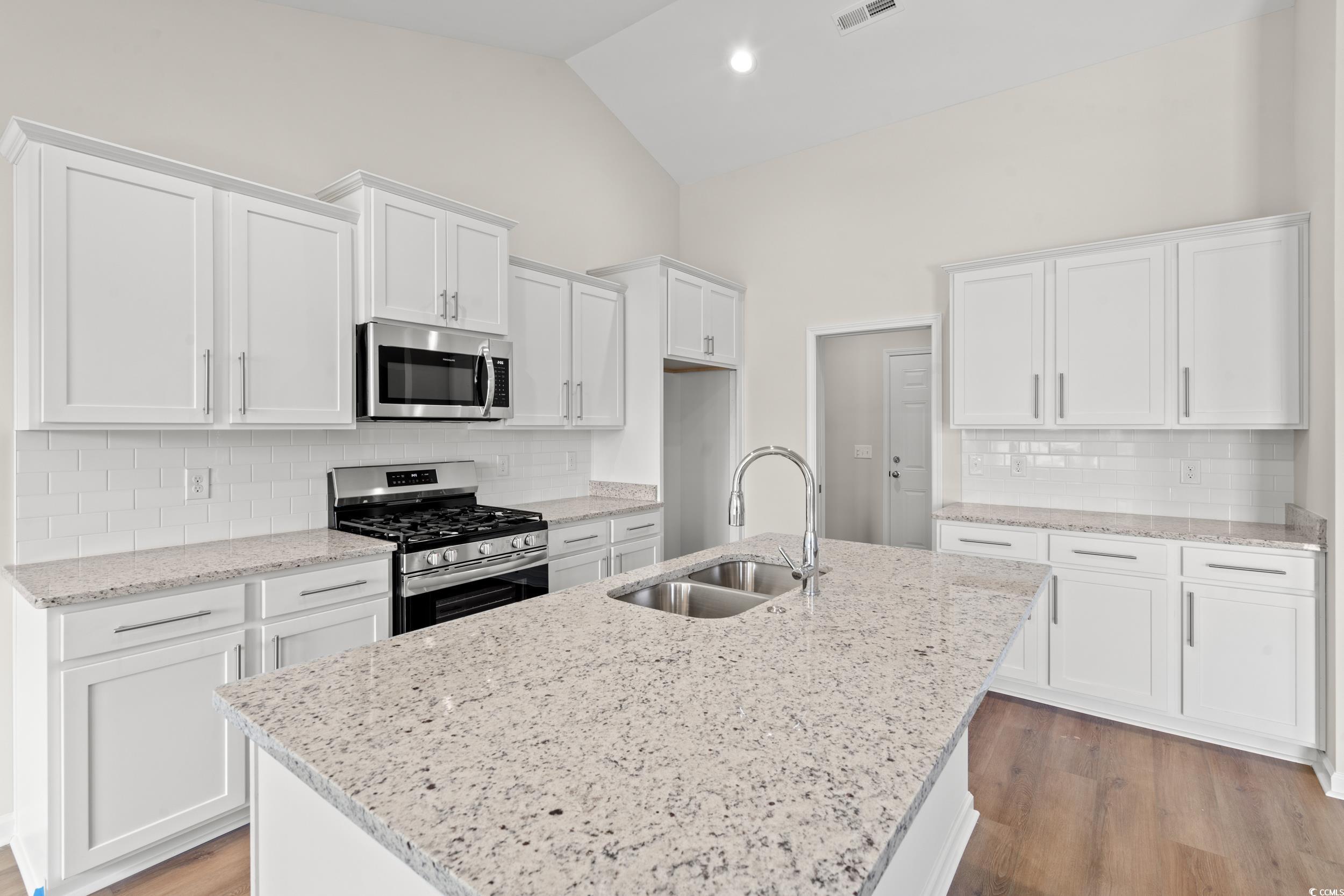 1200 Cypress Shoal Dr. Property Photo 2