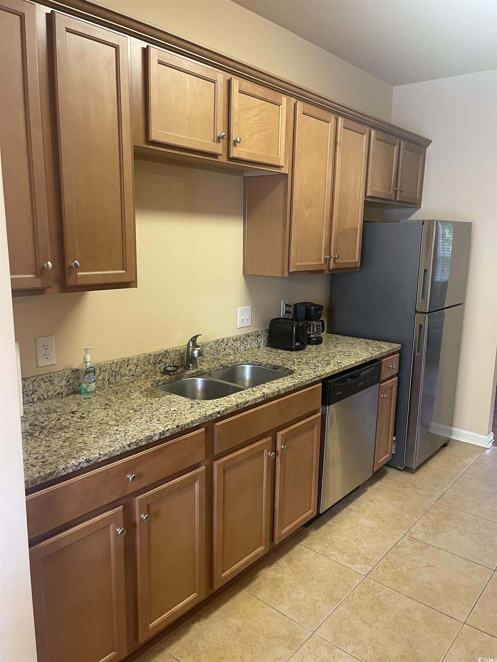 1719 Low Country Pl. Property Photo 6