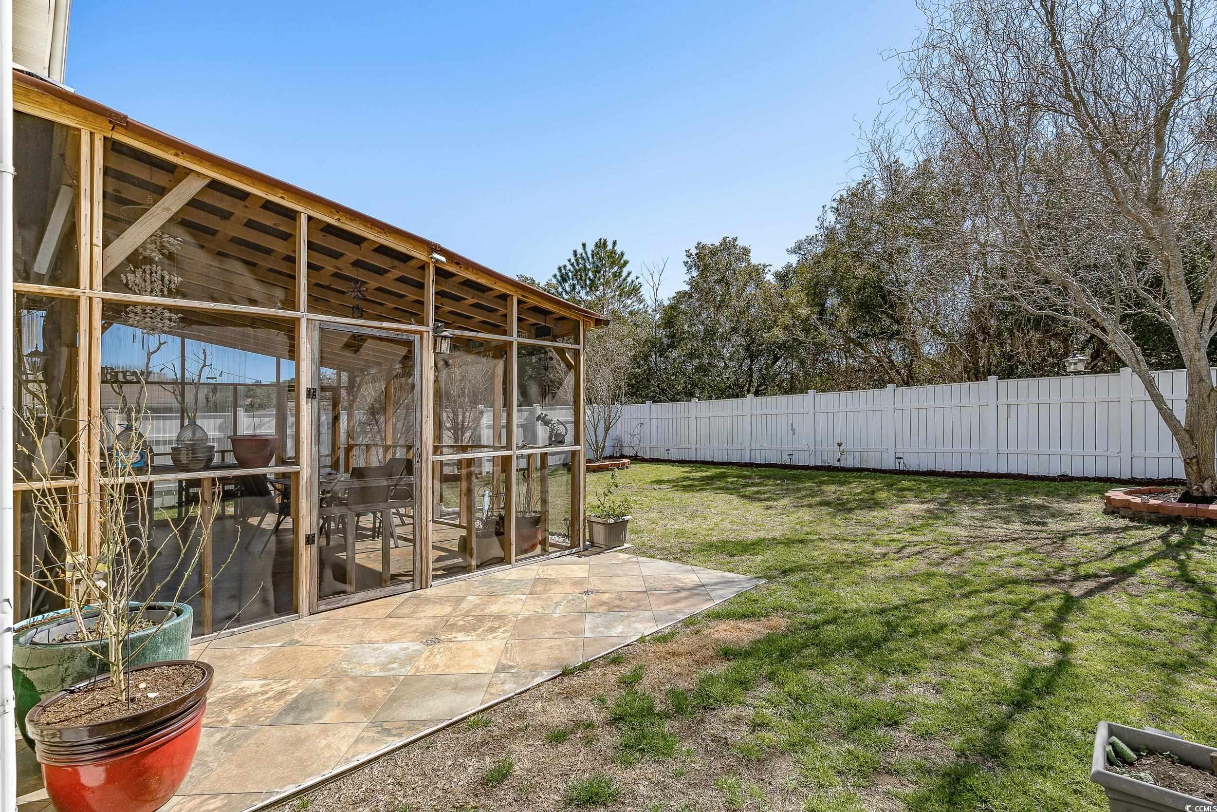 813 Silvercrest Dr. Property Photo 28