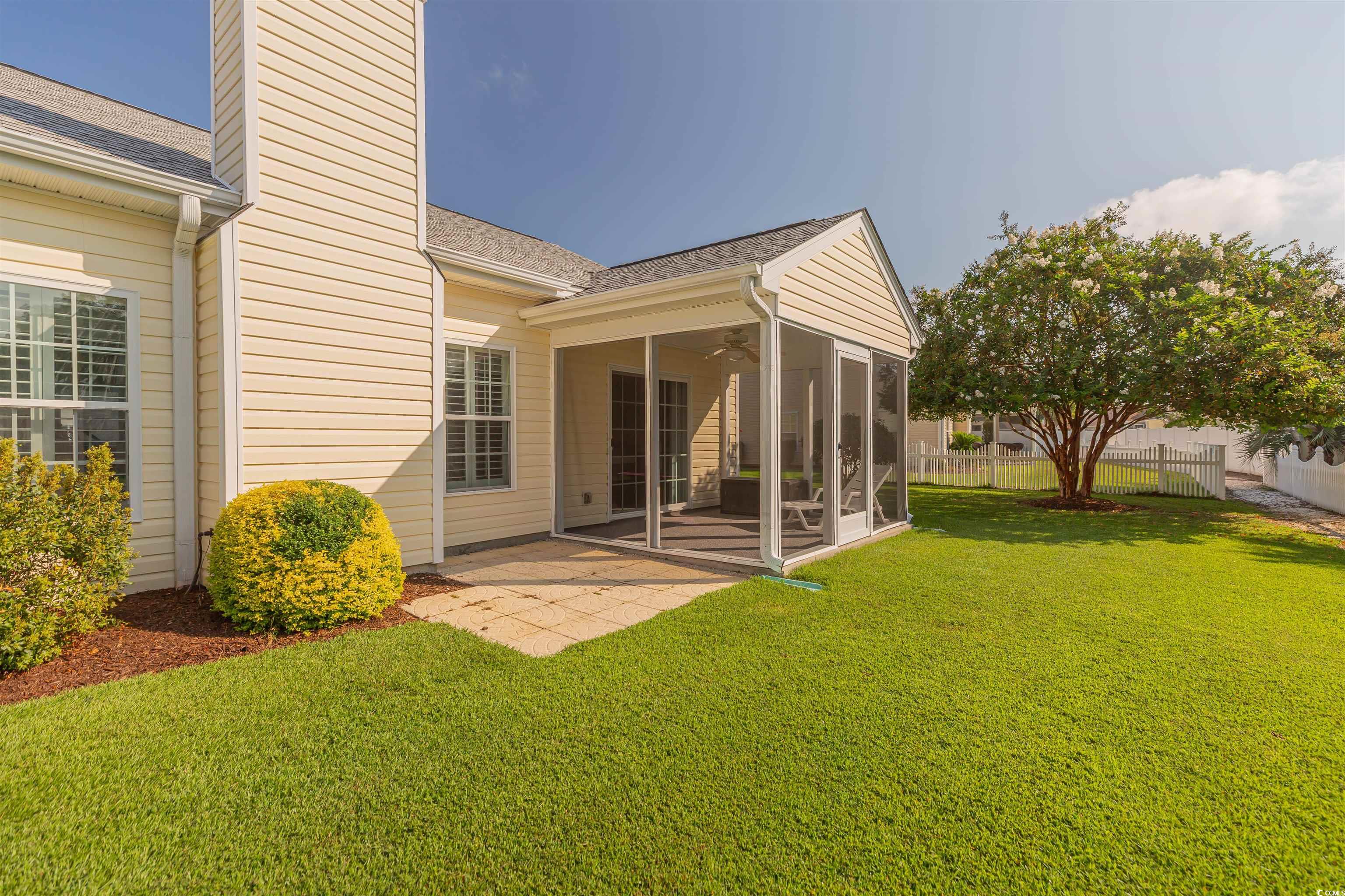 724 Alexis Dr. Property Photo 3