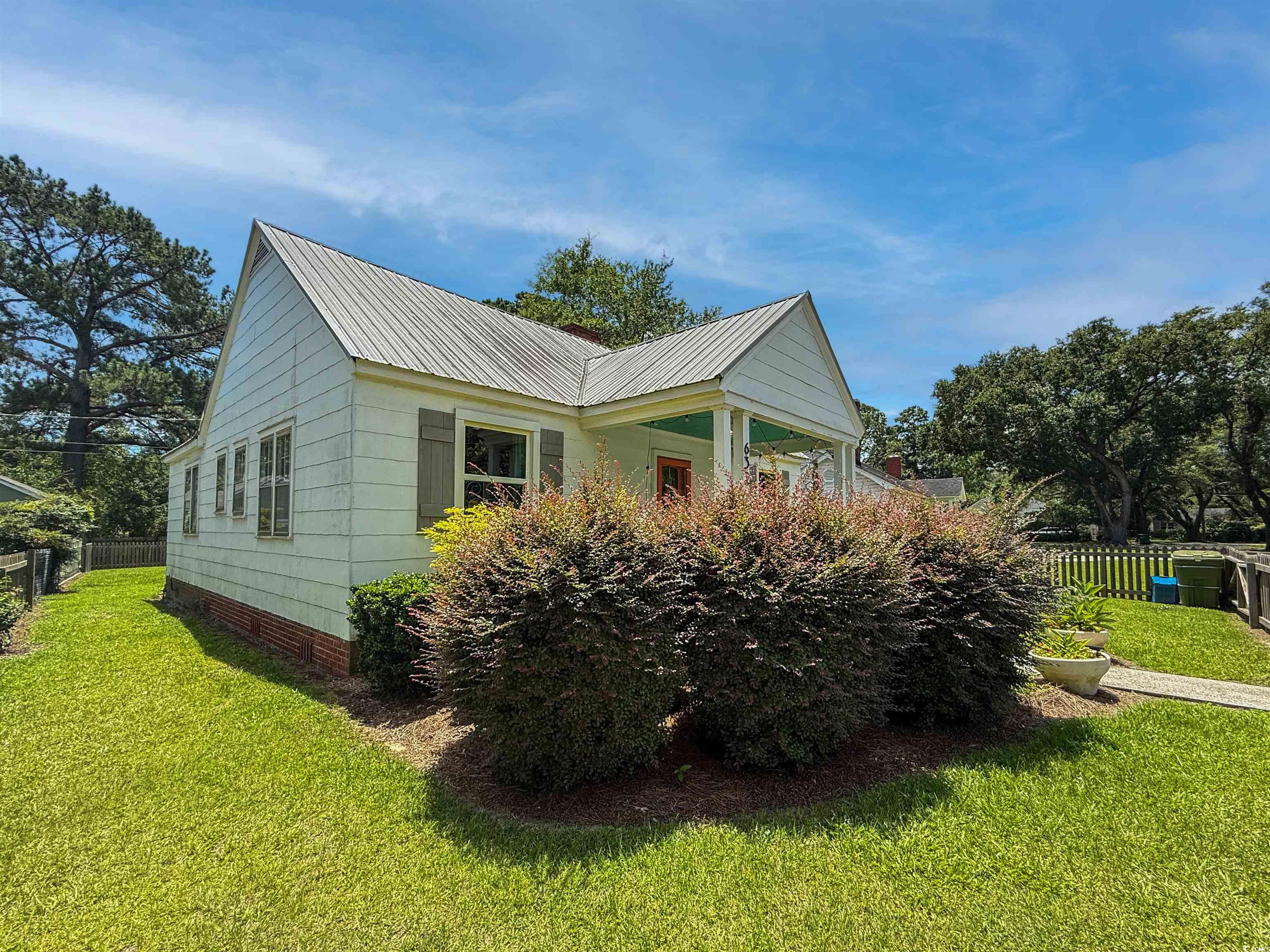 632 Magnolia Dr. Property Photo 5