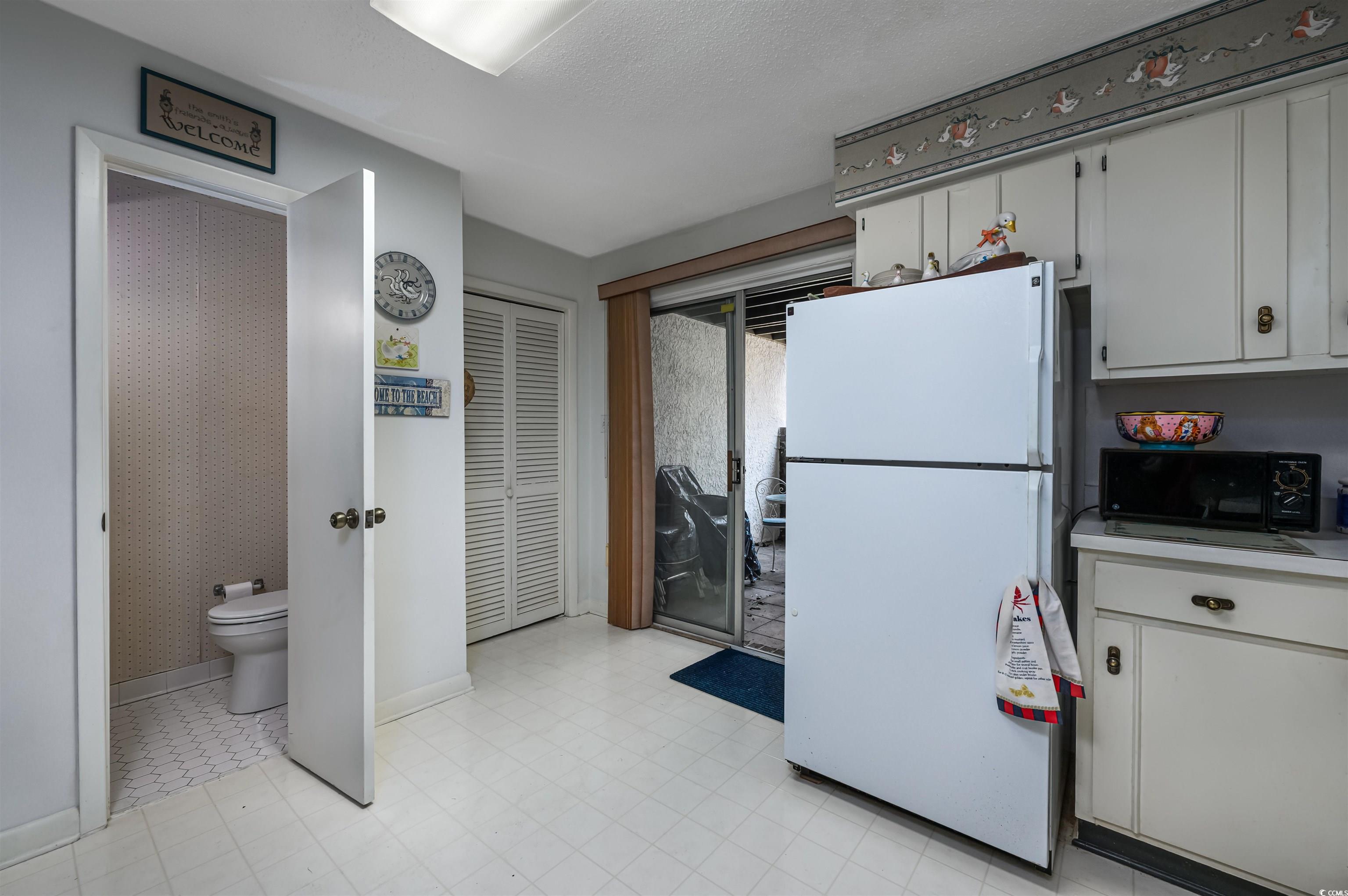 10200 Lake Shore Dr. Property Photo 21