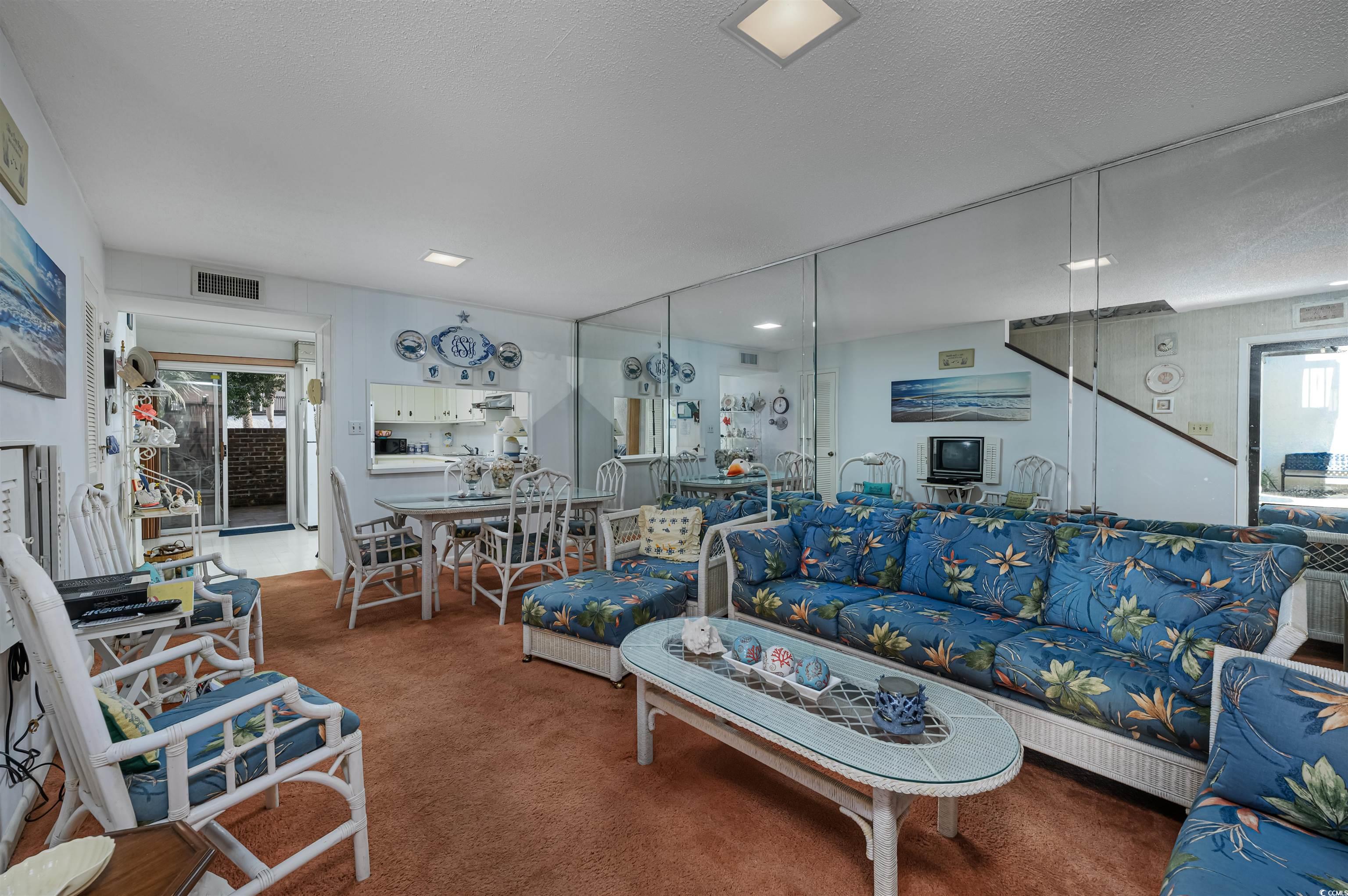 10200 Lake Shore Dr. Property Photo 25
