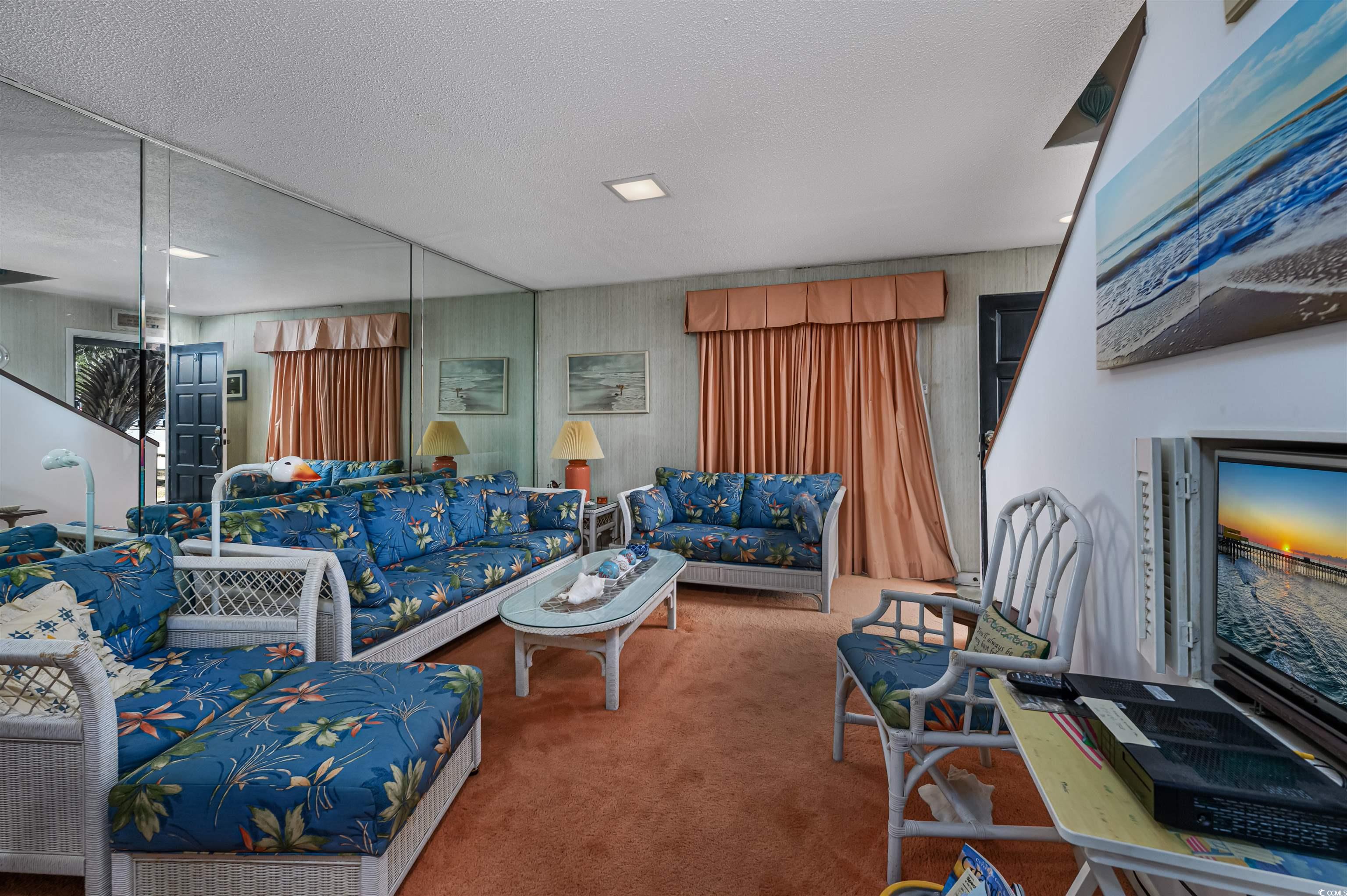 10200 Lake Shore Dr. Property Photo 26