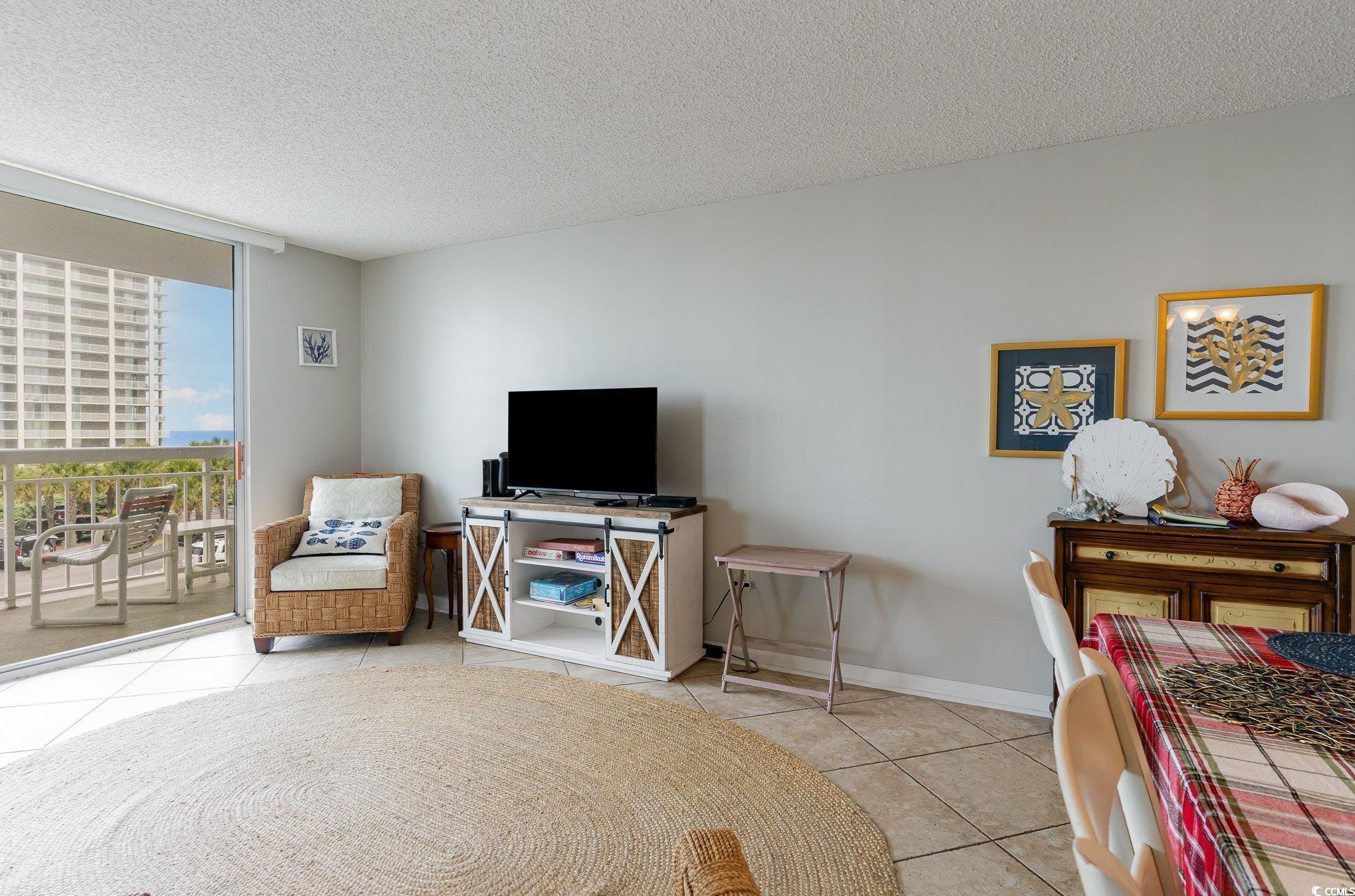 9820 Queensway Blvd. Property Photo 19