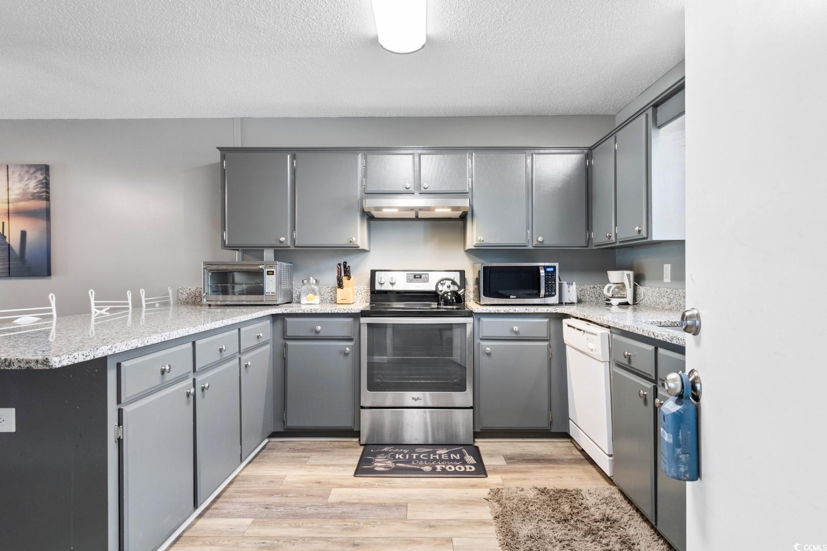 3308 S Ocean Blvd. Property Photo 4
