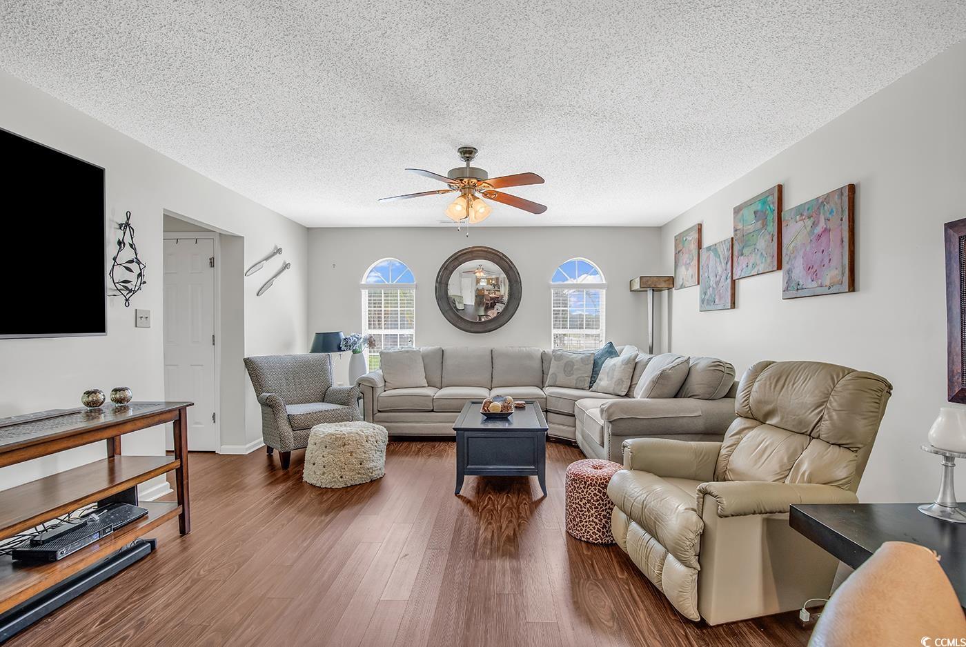 4293 Parkway Ln. Property Photo 6