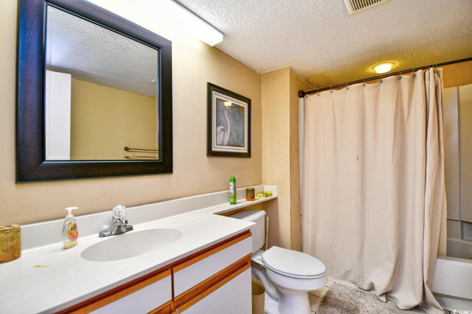 9550 Shore Dr. Property Photo 5