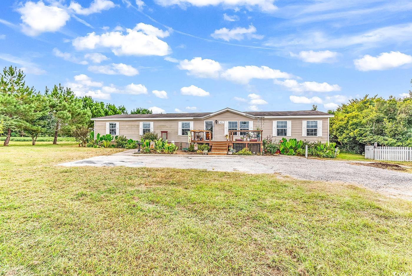 883 Fowler Rd. Property Photo
